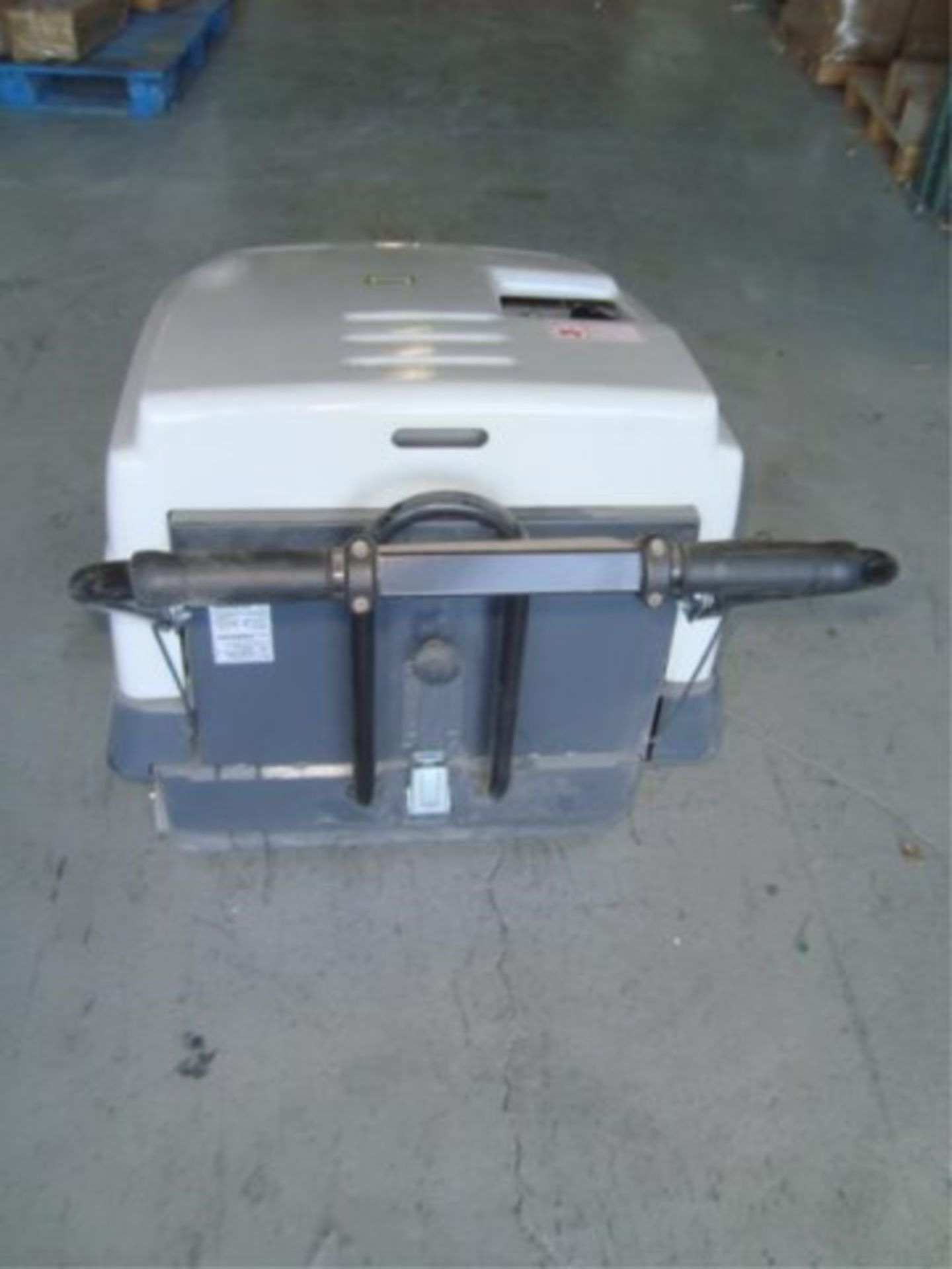 Electric Floor Sweeper Machine - Image 6 of 10