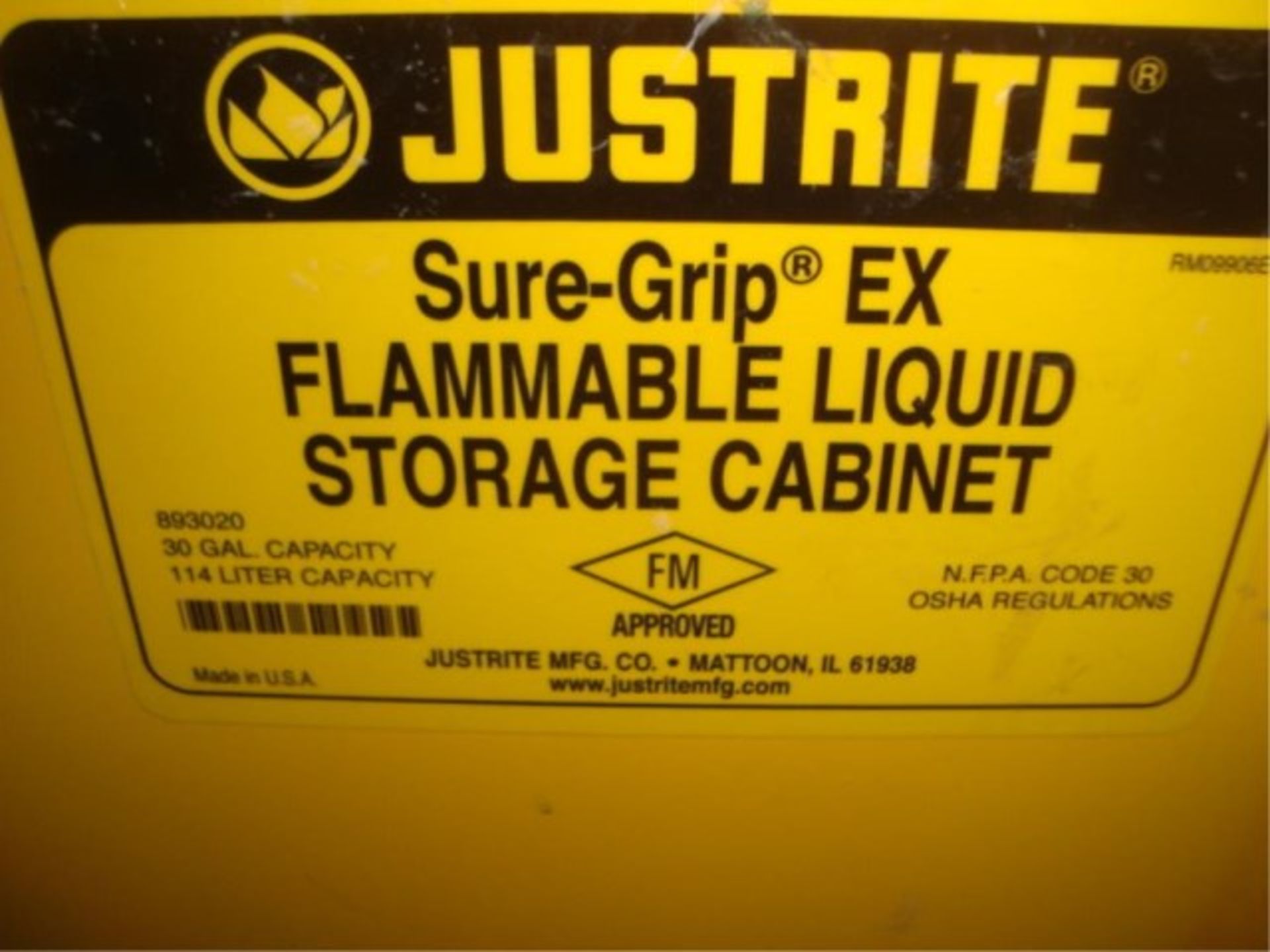 Flammables Storage Cabinets - Image 9 of 12