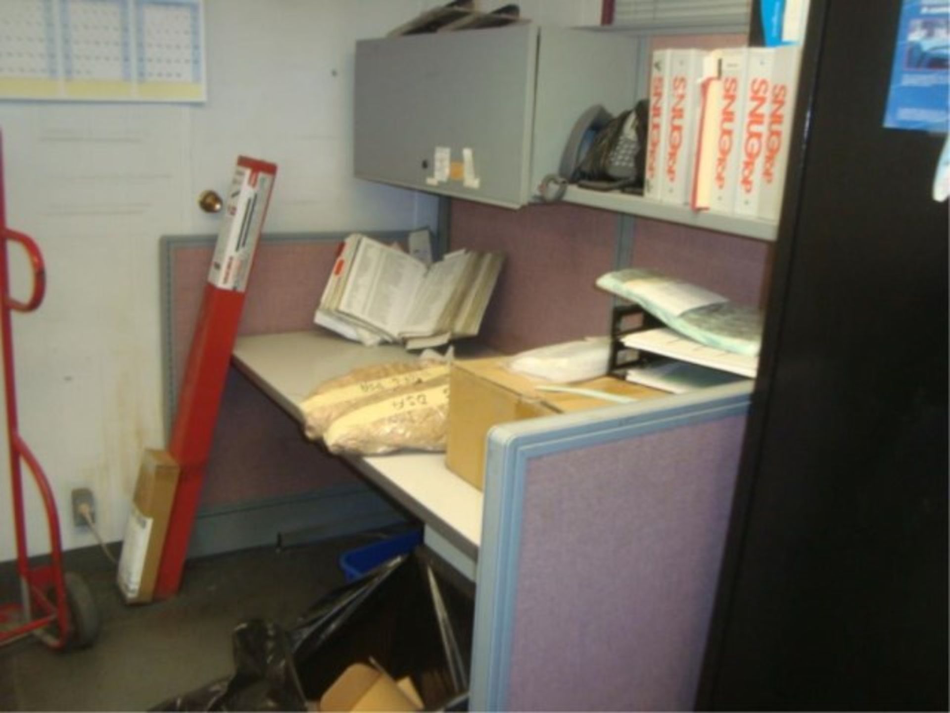 Office Workstations - Image 5 of 8