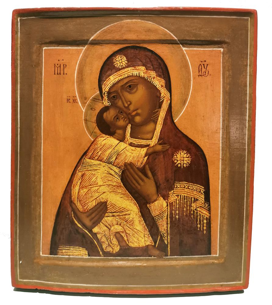 ICON «OUR LADY OF VLADIMIR». Central Russia, XIX century. - Wood (2 ark boards), [...]