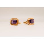 AMETHYST CUFFLINKS Pair of 14k gold cufflinks with rectangular heads set with amethysts Total