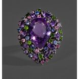 AMETHYSTE, SAPPHIRE AND PERIDOT RING Ring set with one pear-shaped amethyst surrounded by coloured