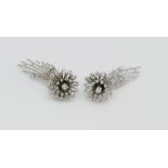 18K WHITE GOLD AND DIAMONDS EARRINGS, 1960-1965 Tremblant white gold earrings set with diamonds
