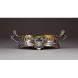 JUGENDSTIL-JARDINIERE Wohl Deutsch, um 1910 Silber, Messingeinsatz.