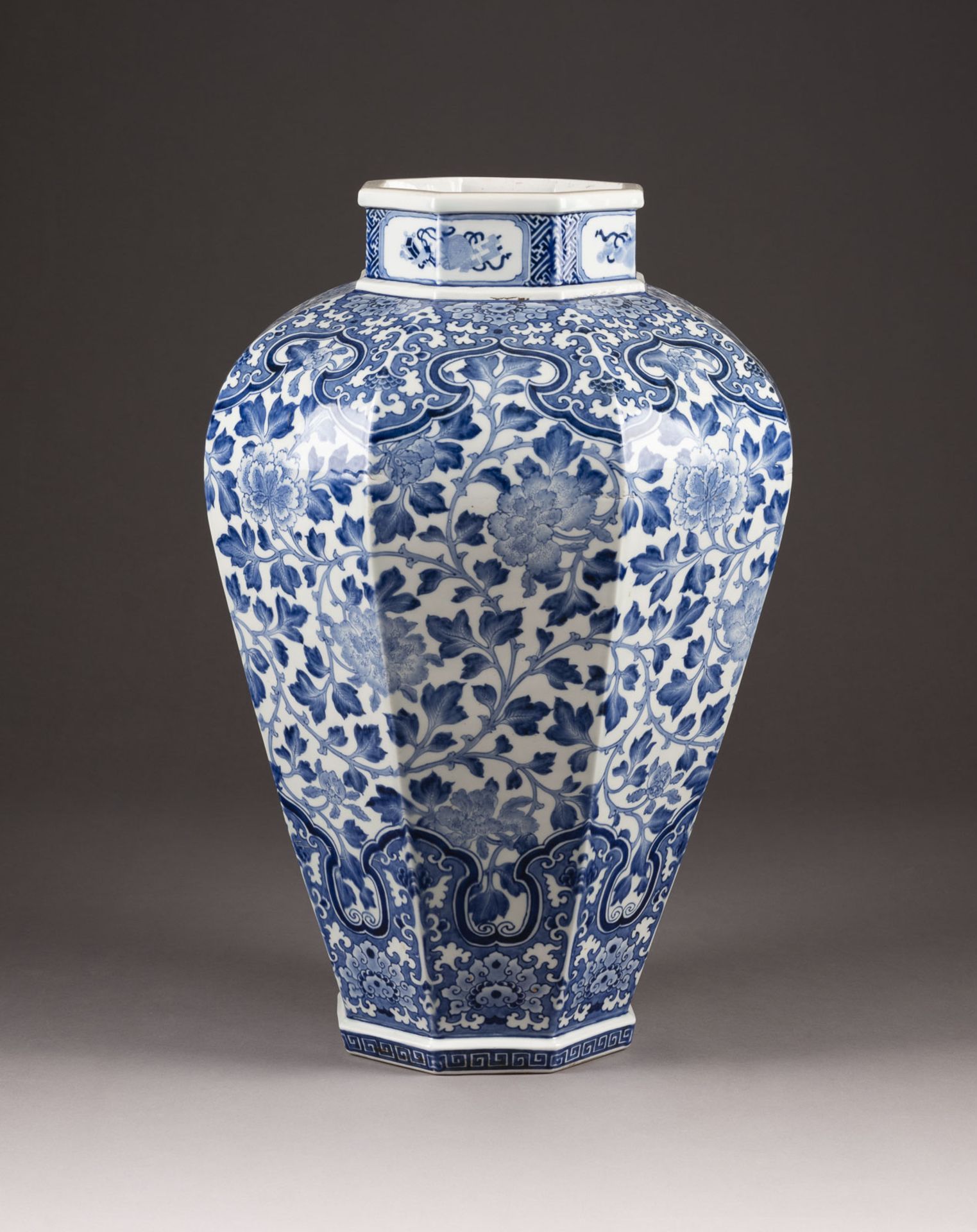 A LARGE BLUE-AND-WHITE OCTAGONAL VASE