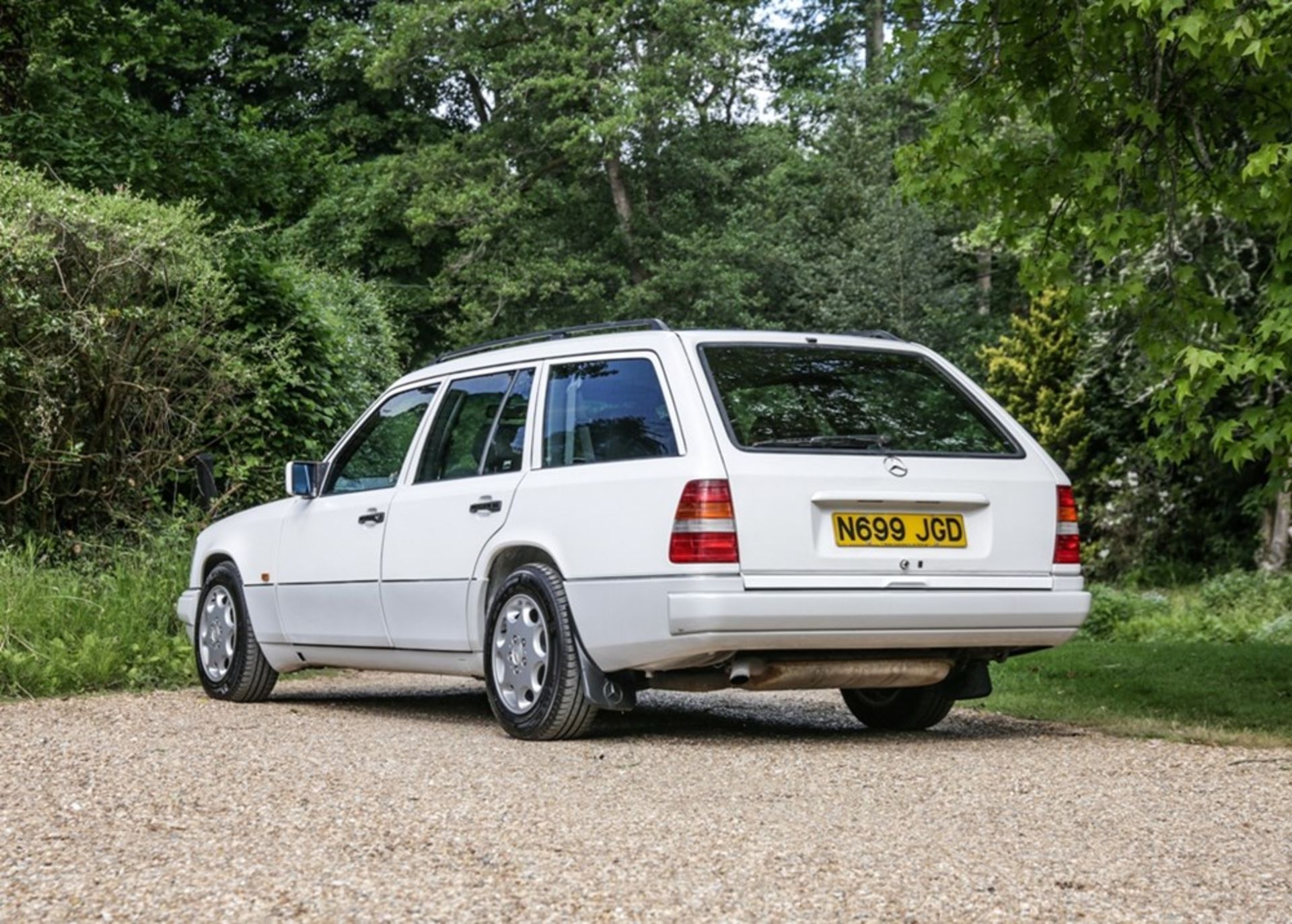 1995 Mercedes-Benz E300 D *WITHDRAWN* - Image 3 of 9