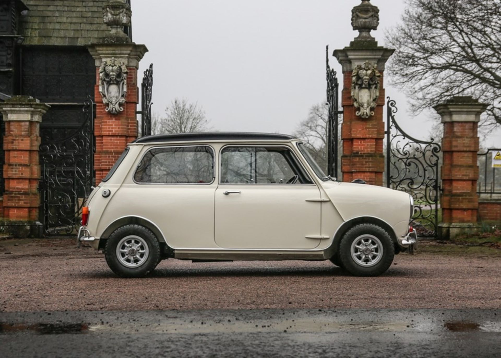 1968 Mini Cooper S Mk. I (1275cc)