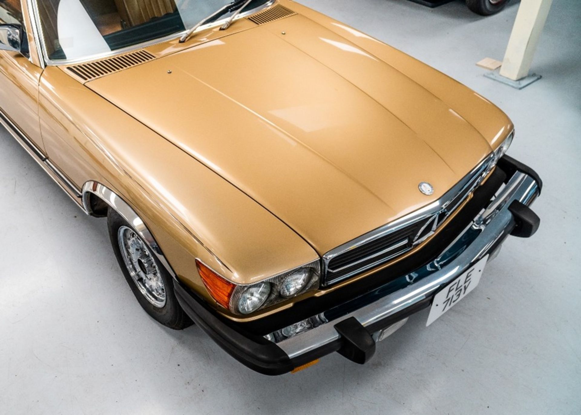 1983 Mercedes-Benz 380SL - Image 5 of 9