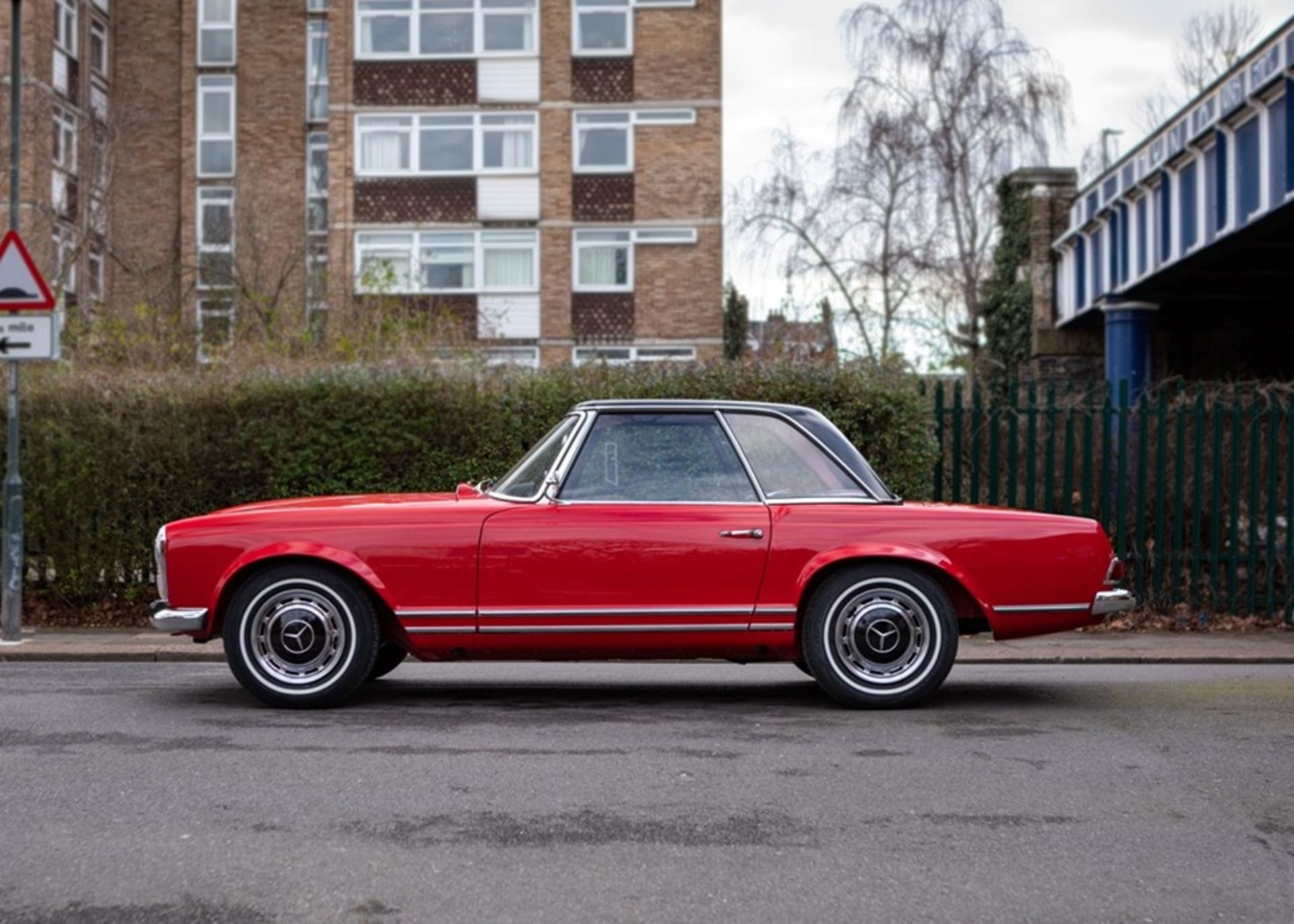 1966 Mercedes-Benz 230 SL Pagoda