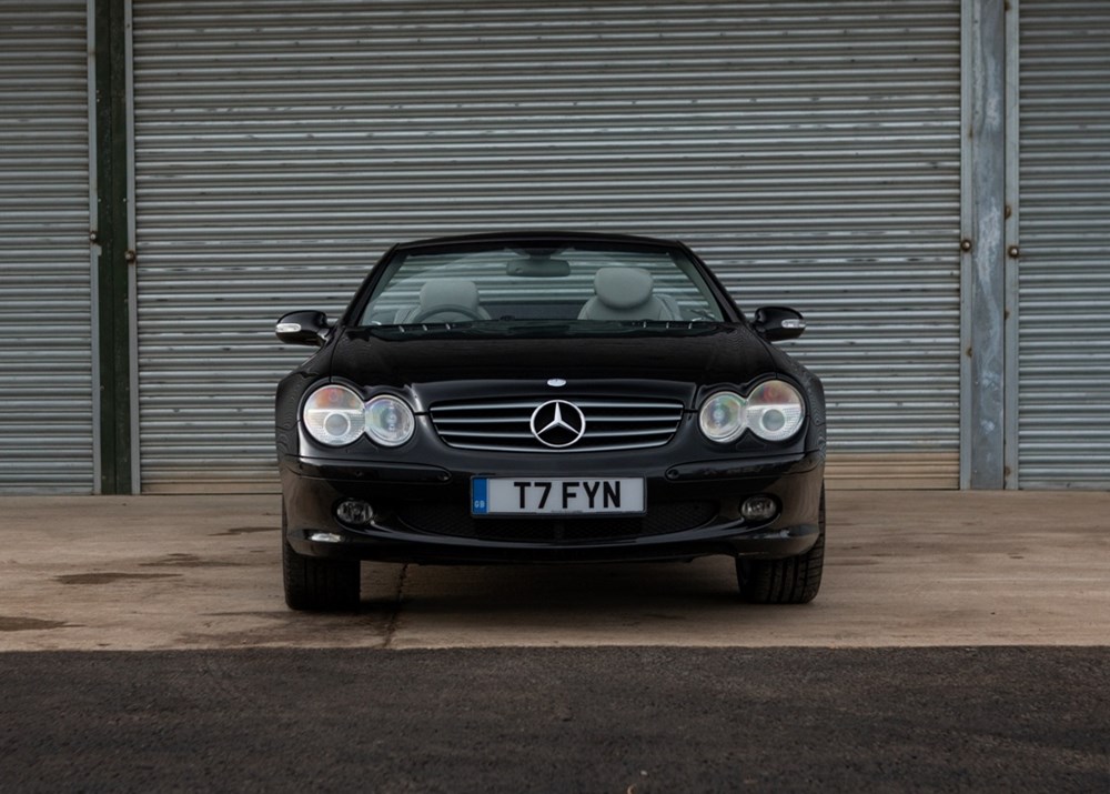 2002 Mercedes-Benz SL500