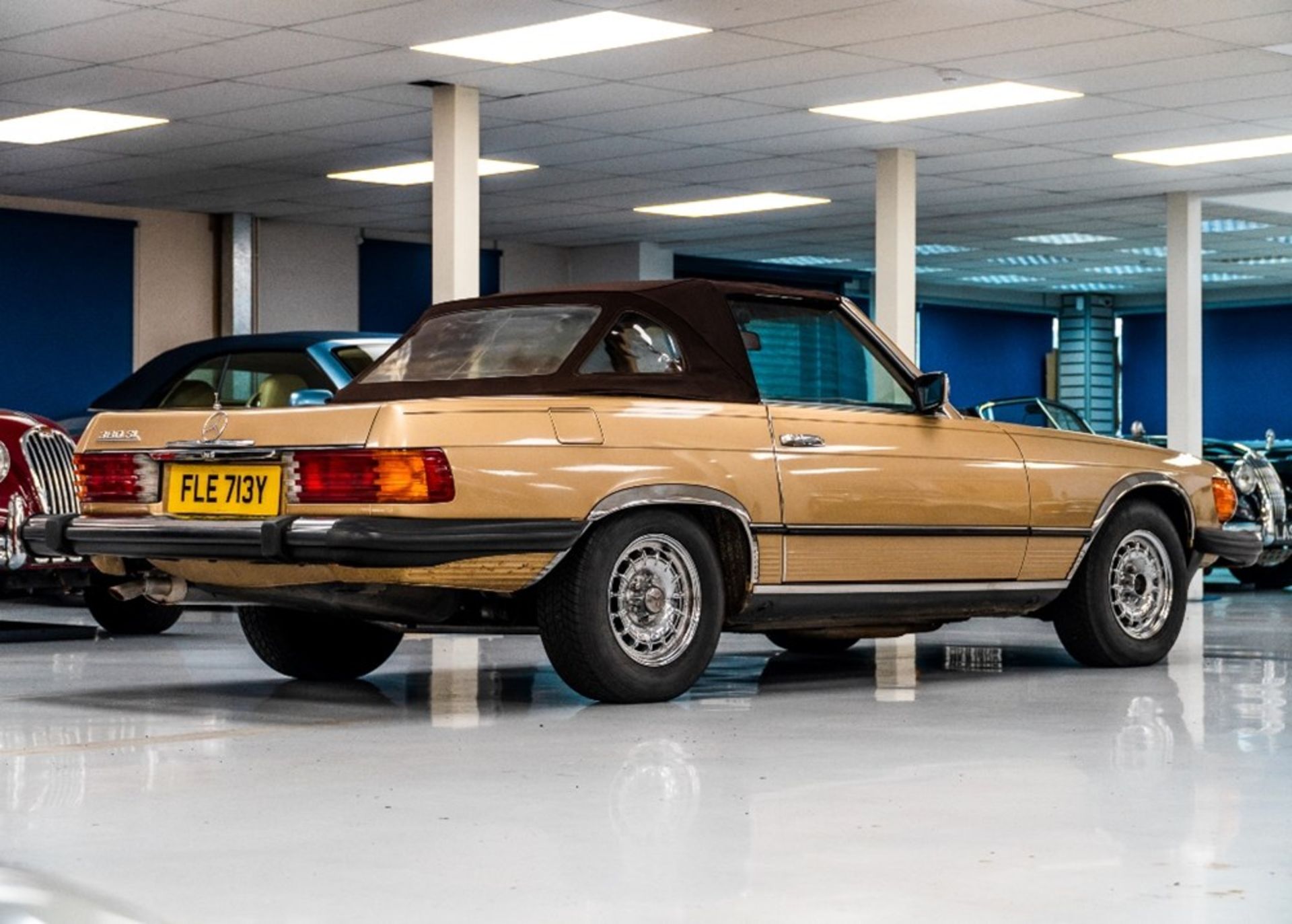 1983 Mercedes-Benz 380SL - Image 6 of 9