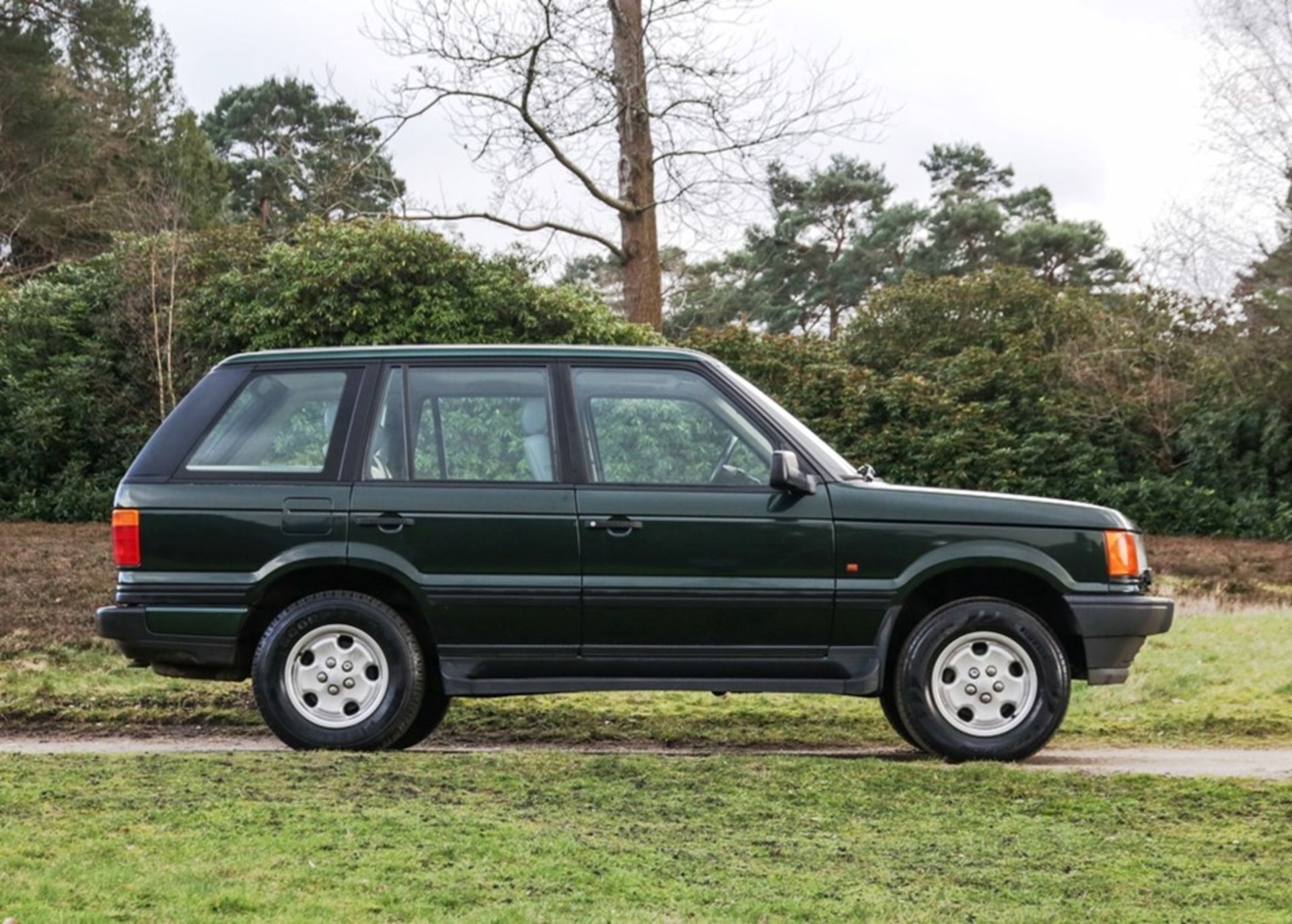 1997 Range Rover SE (4.0 litre) - Image 2 of 9