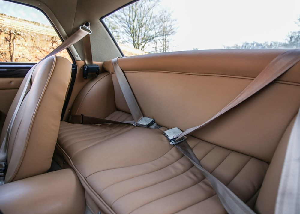 1958 Ferrari 250GT Pininfarina Coupé Series I - Image 9 of 9