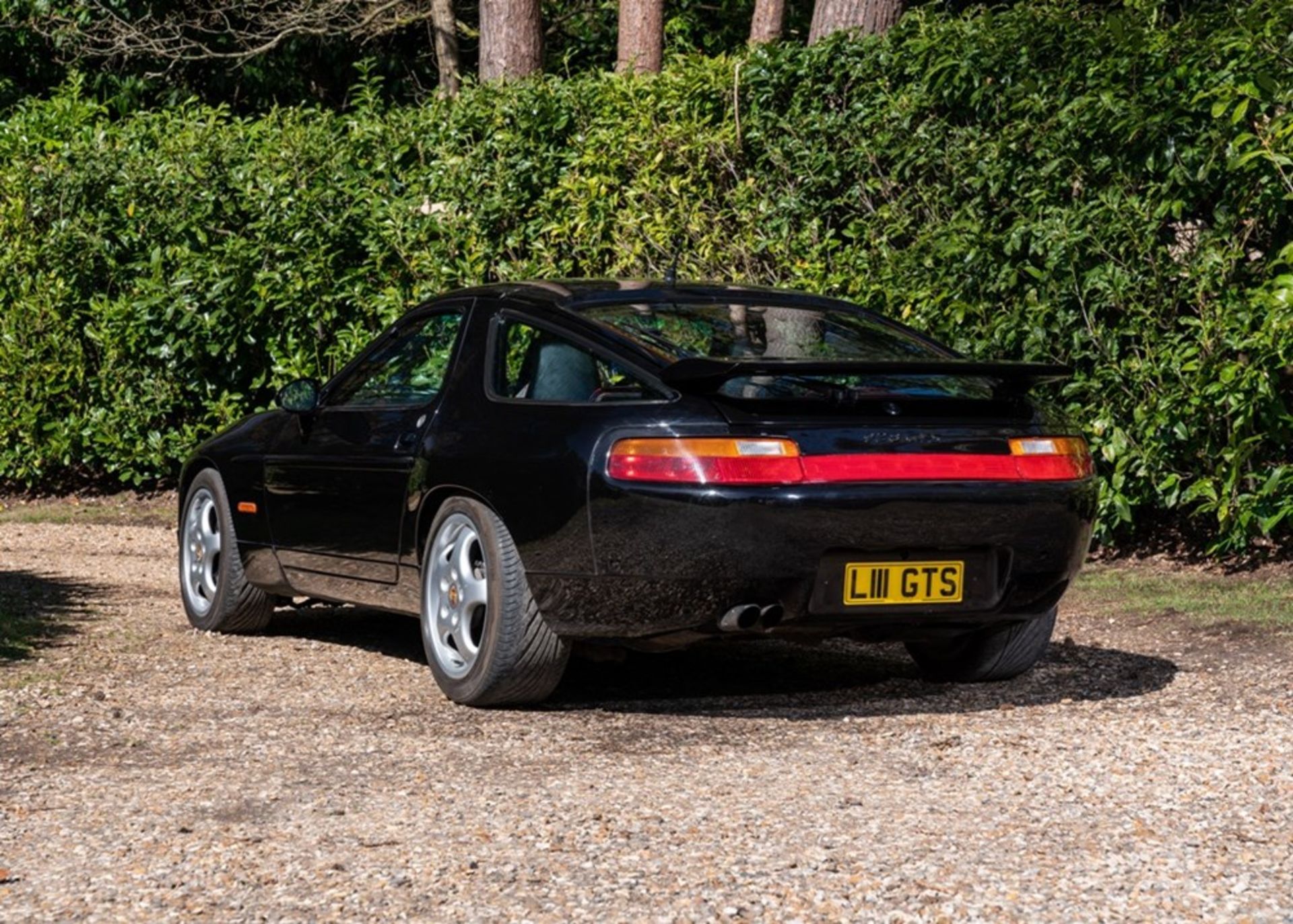 1994 Porsche 928 GTS Manual - Image 2 of 9