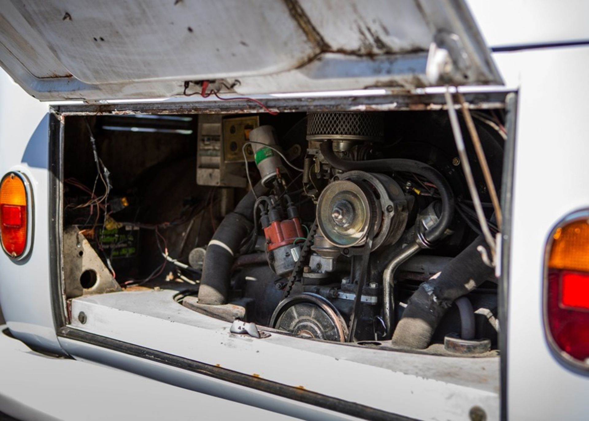 1967 Volkswagen Type 2 Split Screen Campervan - Image 3 of 9