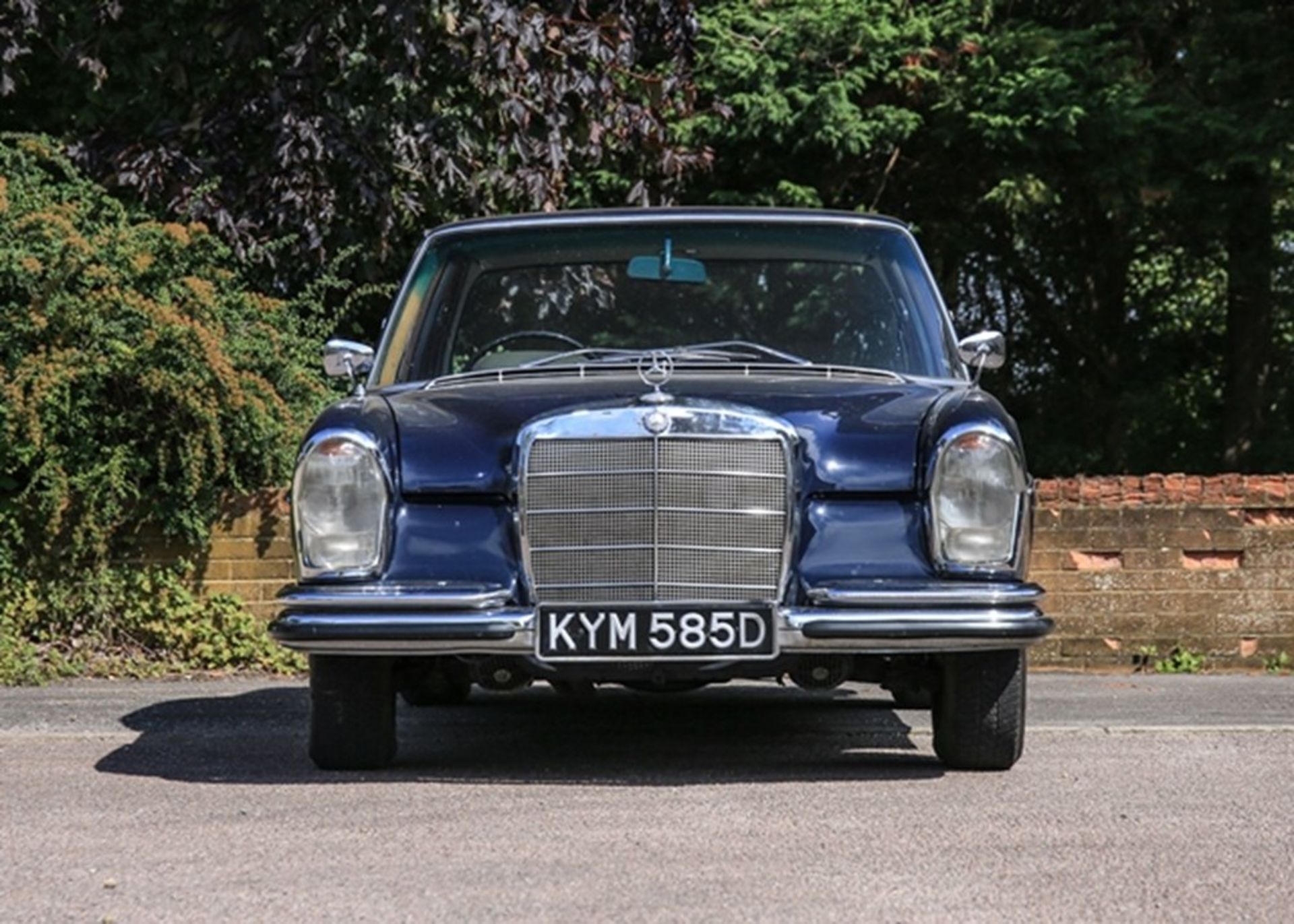 1966 Mercedes-Benz 250 S - Image 2 of 8