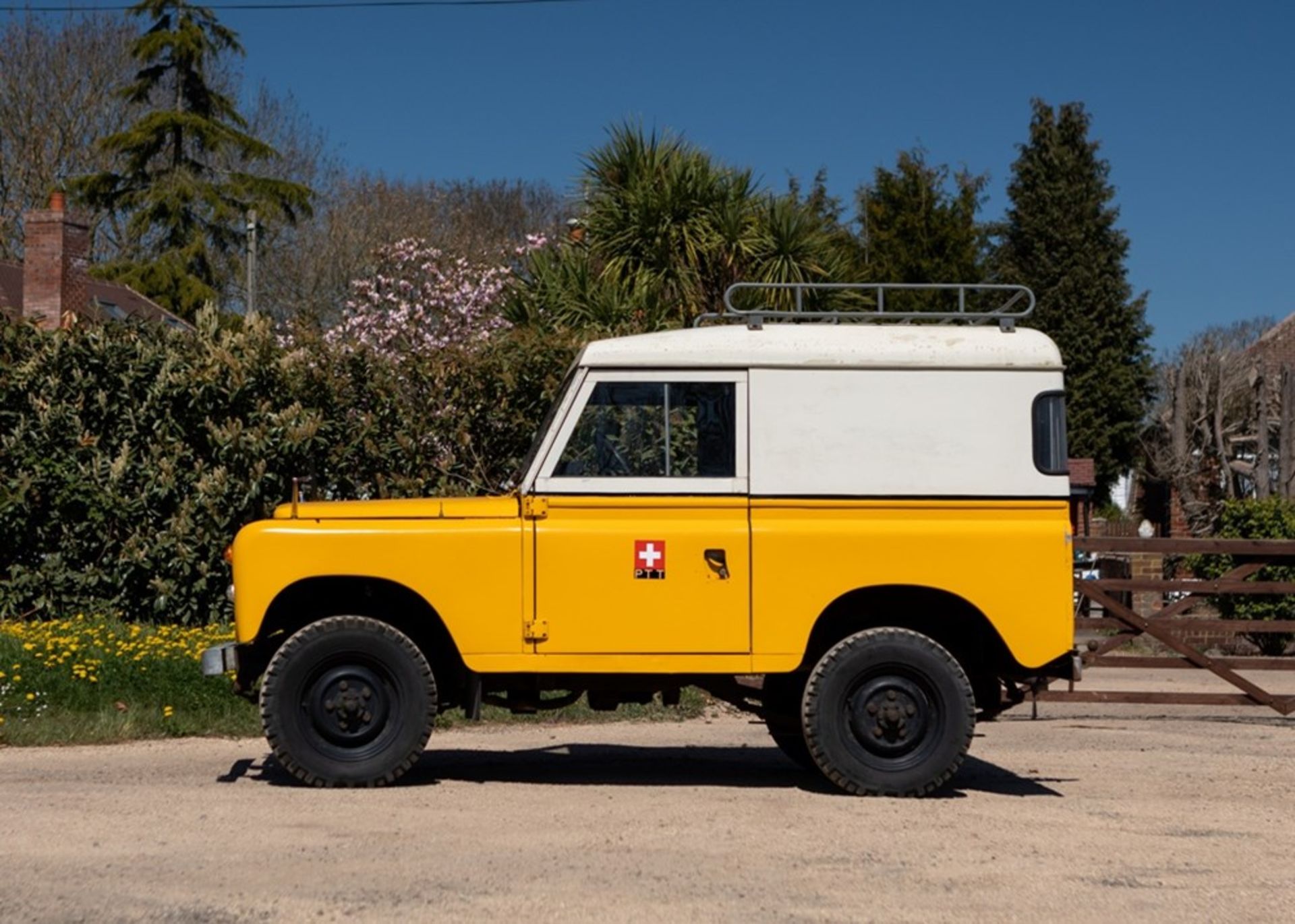 1975 Land Rover Light Van