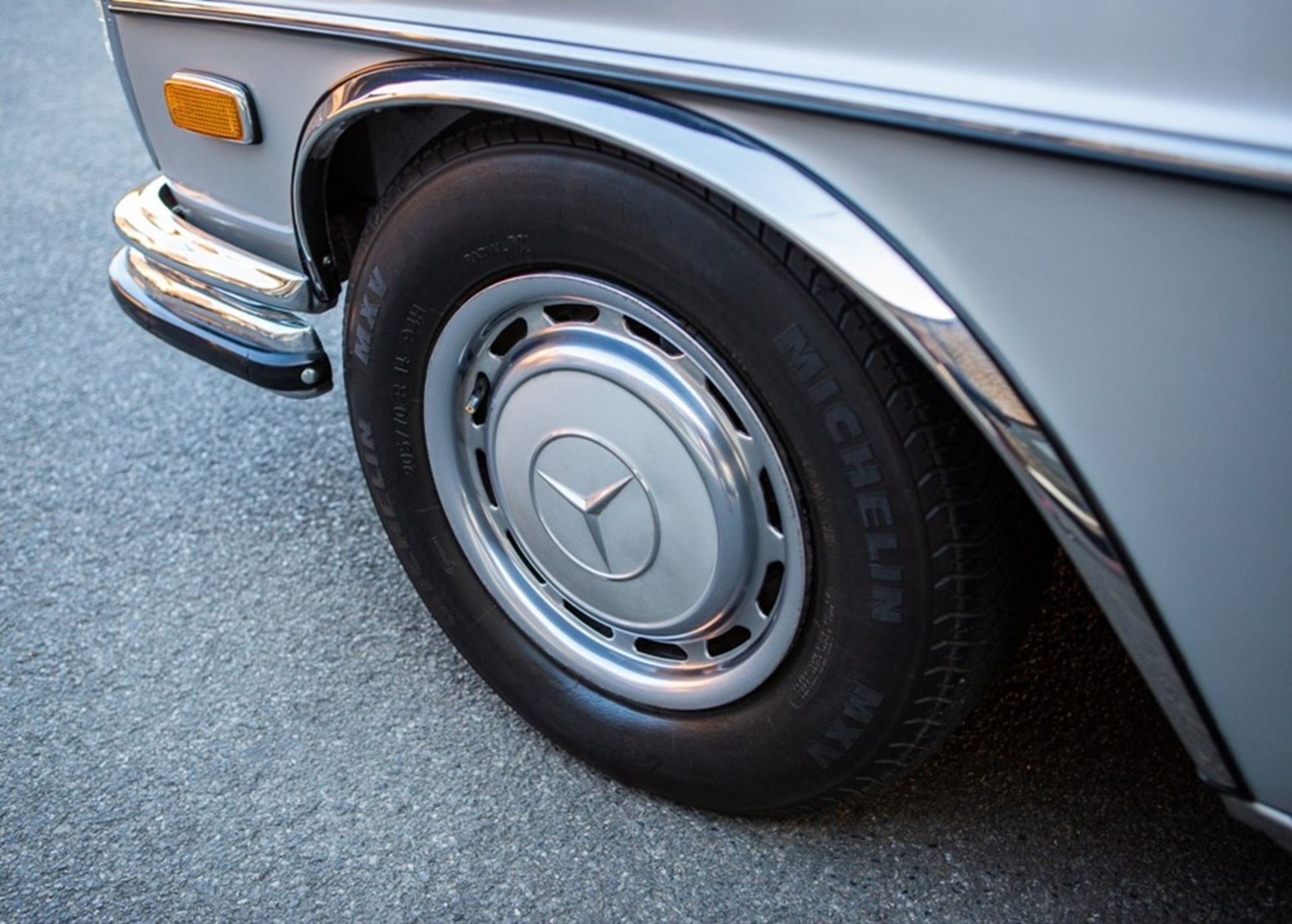 1972 Mercedes-Benz 280 SEL (4.5 litre) - Image 8 of 9