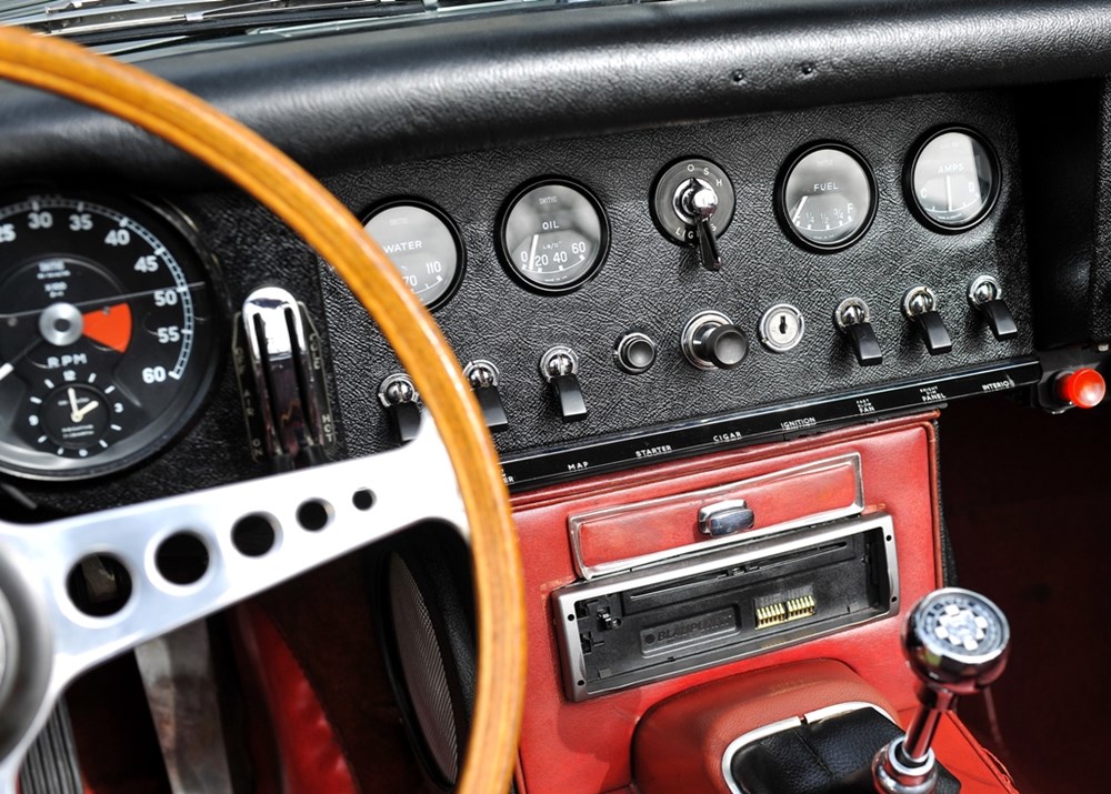 1968 Jaguar E-Type Series I Roadster (4.2 litre) - Image 7 of 9