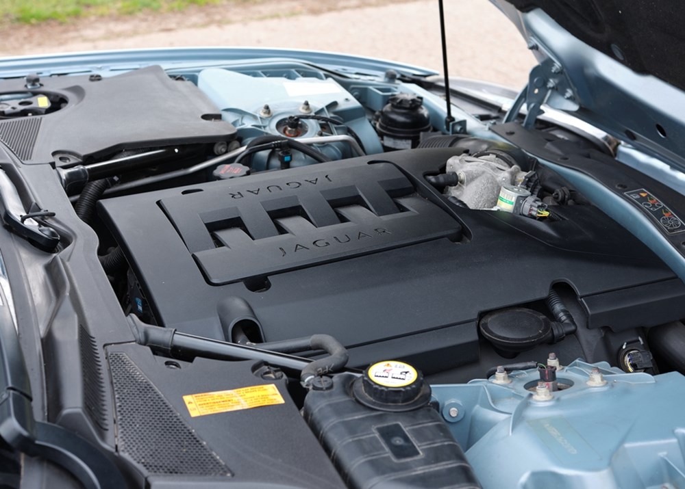 2006 Jaguar XK8 Coupé - Image 8 of 9