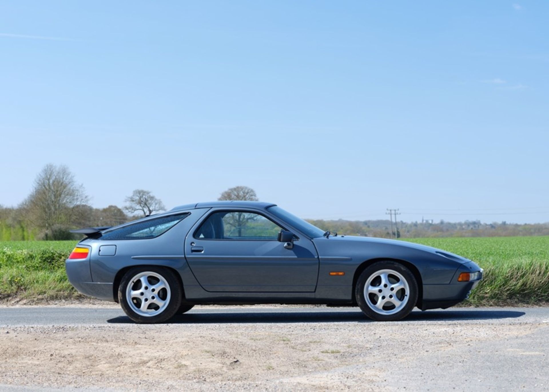 1987 Porsche 928 S4 - Image 2 of 9