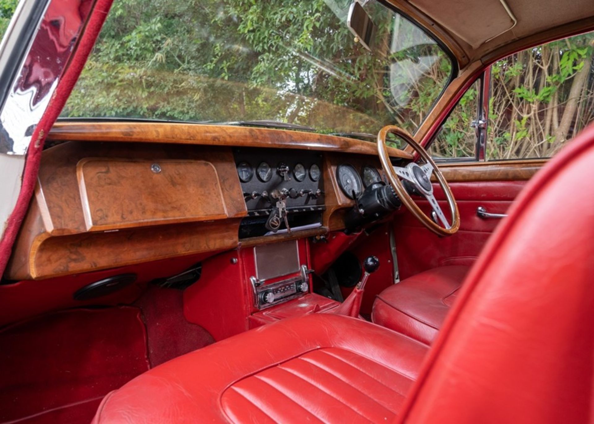 1961 Jaguar Mk. II (3.8 litre) - Image 4 of 9