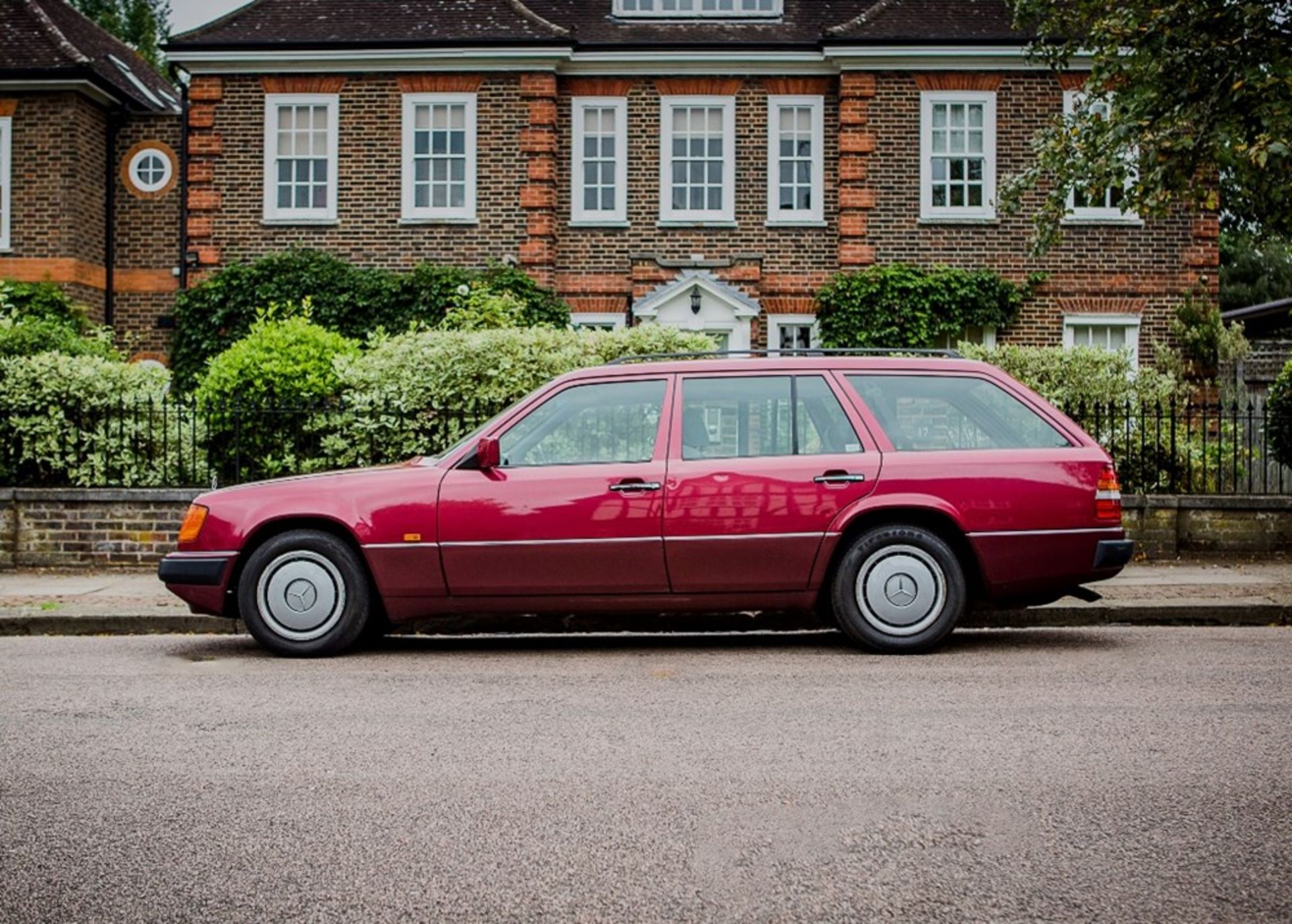 1993 Mercedes-Benz 220 TE