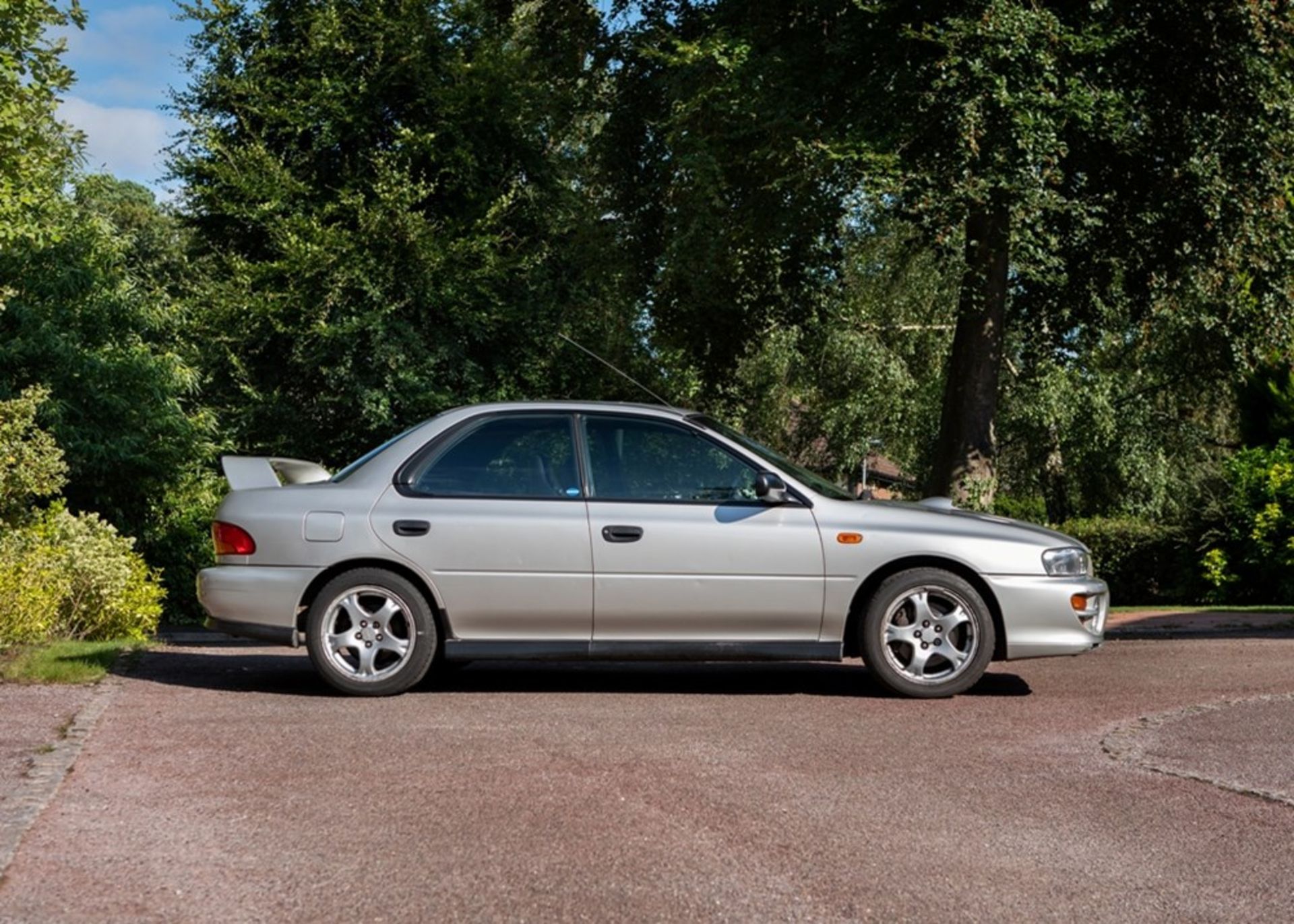 1999 Subaru Impreza Turbo 2000 AWD - Image 2 of 9