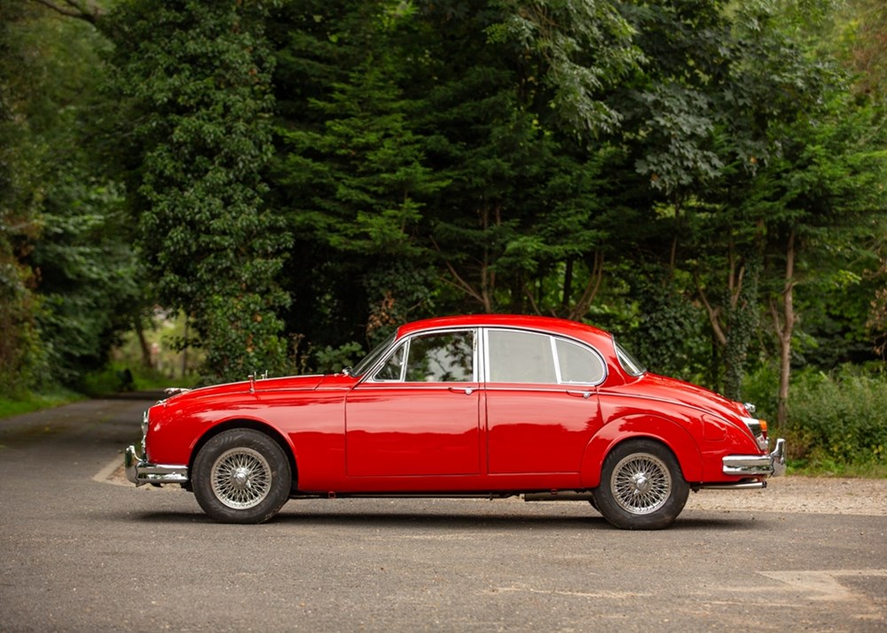 1963 Jaguar Mk. II (3.4 litre Manual O/D)