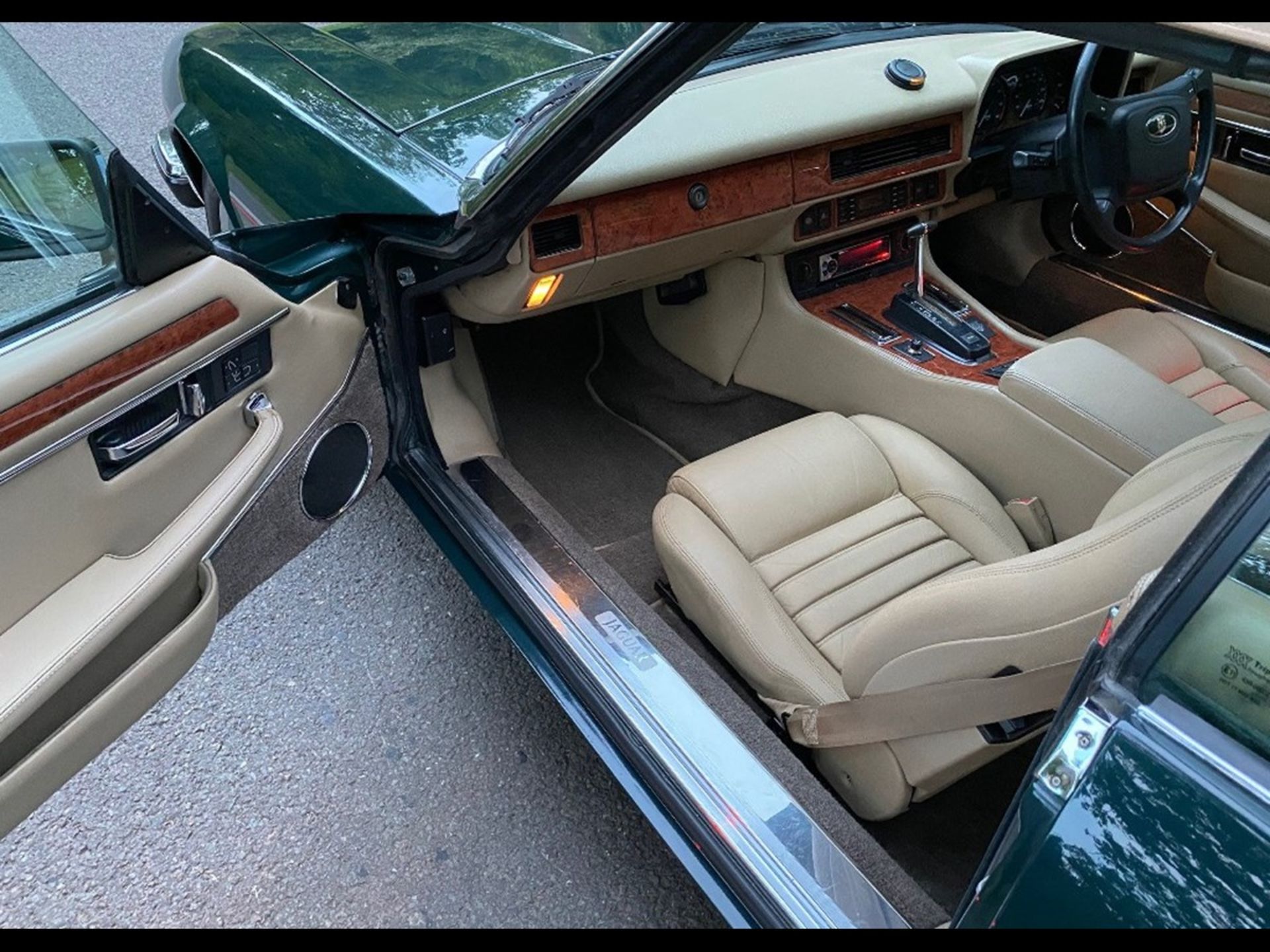 1993 Jaguar XJS Convertible - Image 6 of 7