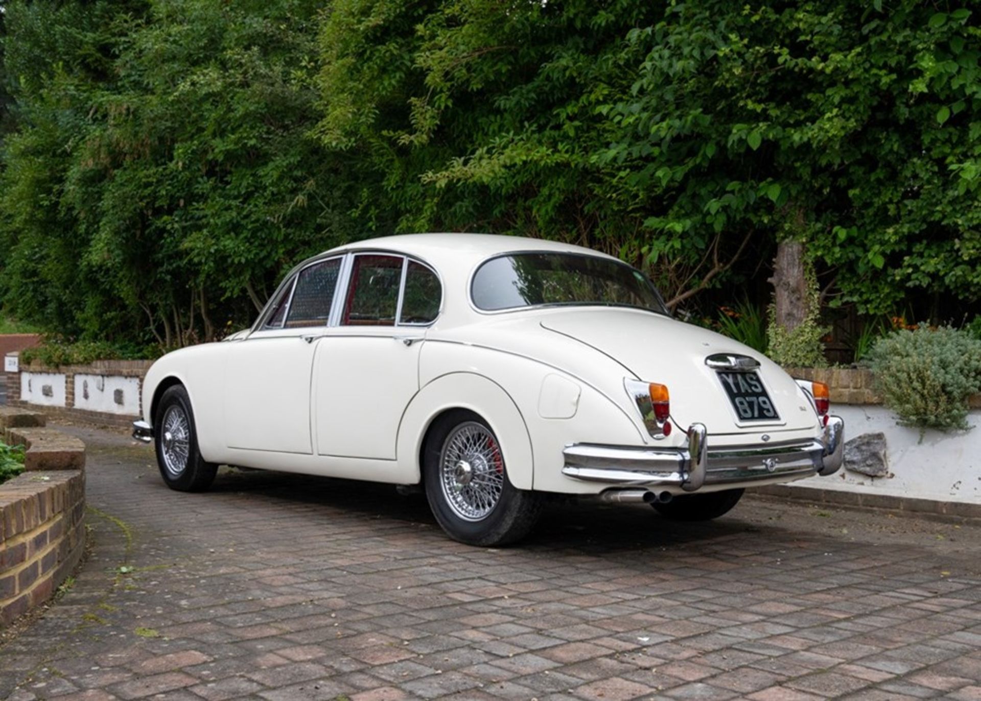 1961 Jaguar Mk. II (3.8 litre) - Image 2 of 9