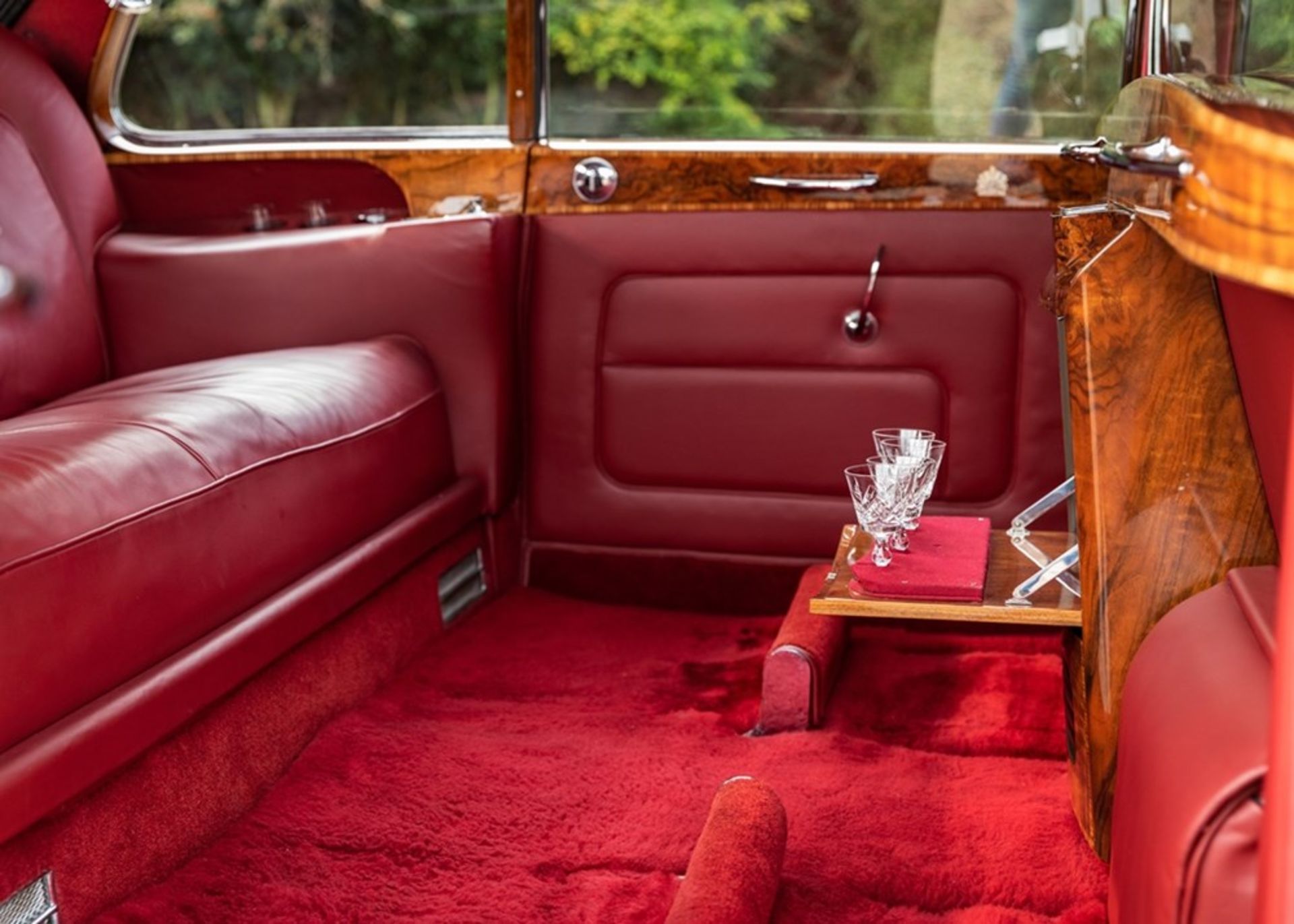 1964 Rolls-Royce Phantom V Limousine by Mulliner Park Ward Ex-HRH Princess Alexandra - Image 5 of 8