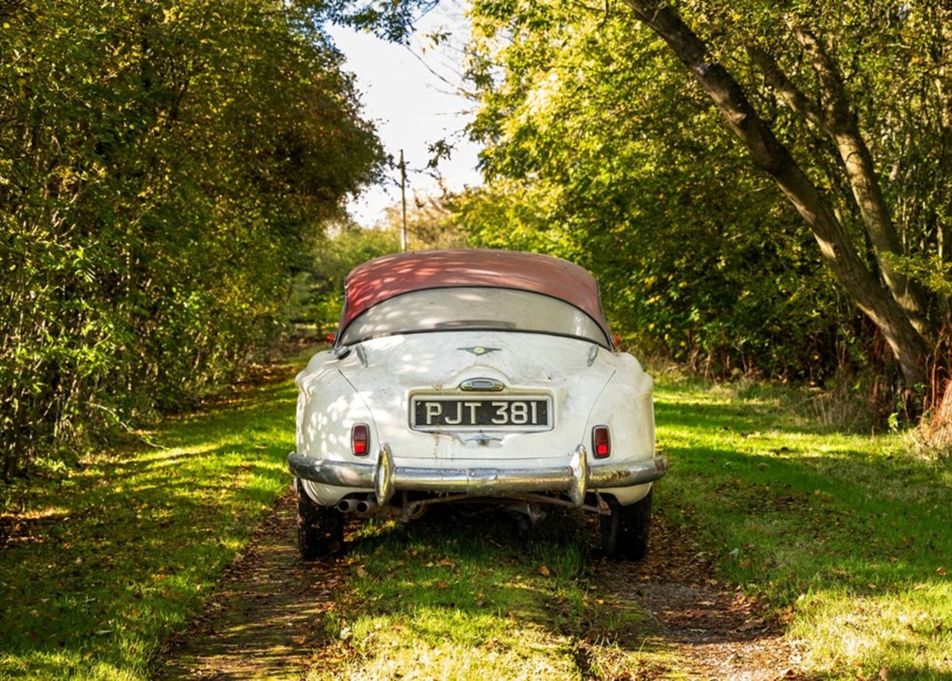 1960 Jensen 541R - Image 8 of 9