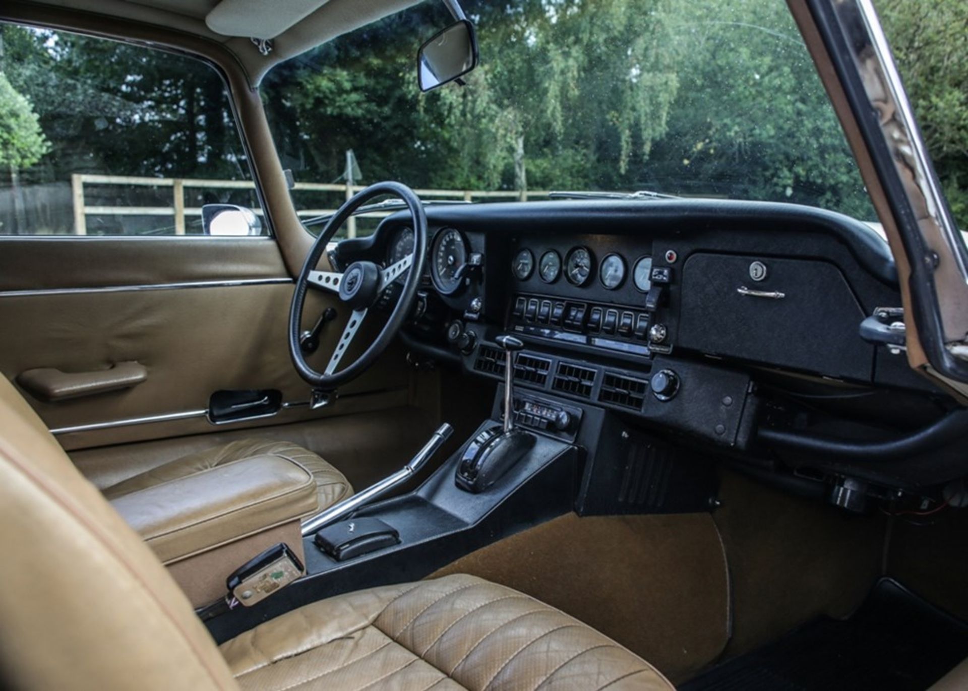 1972 Jaguar E-Type Series III Fixedhead Coupé - Image 8 of 9