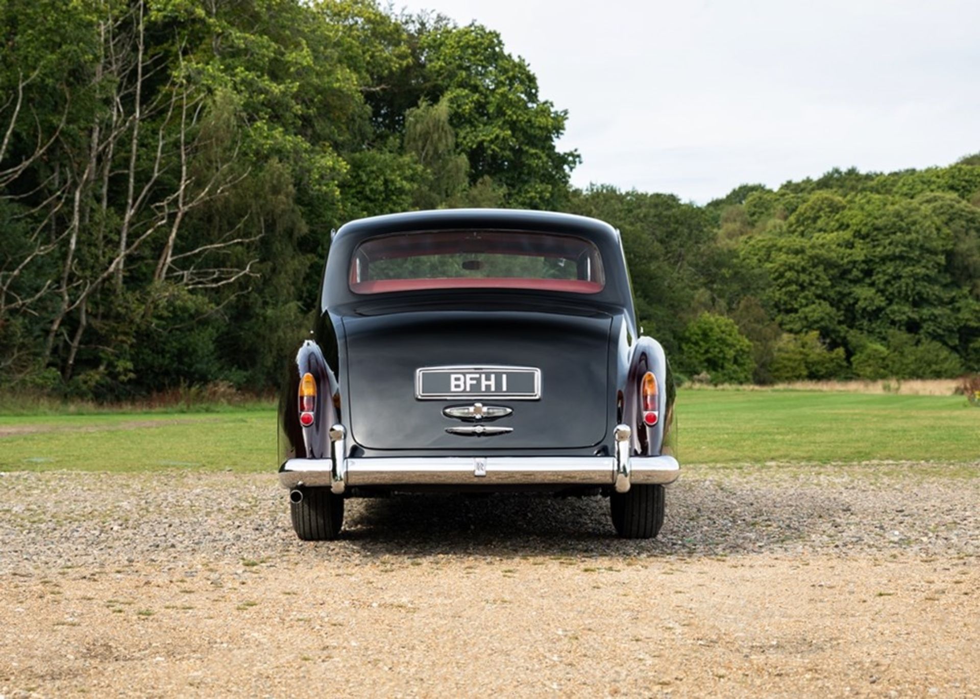 1964 Rolls-Royce Phantom V Limousine by Mulliner Park Ward Ex-HRH Princess Alexandra - Image 3 of 8