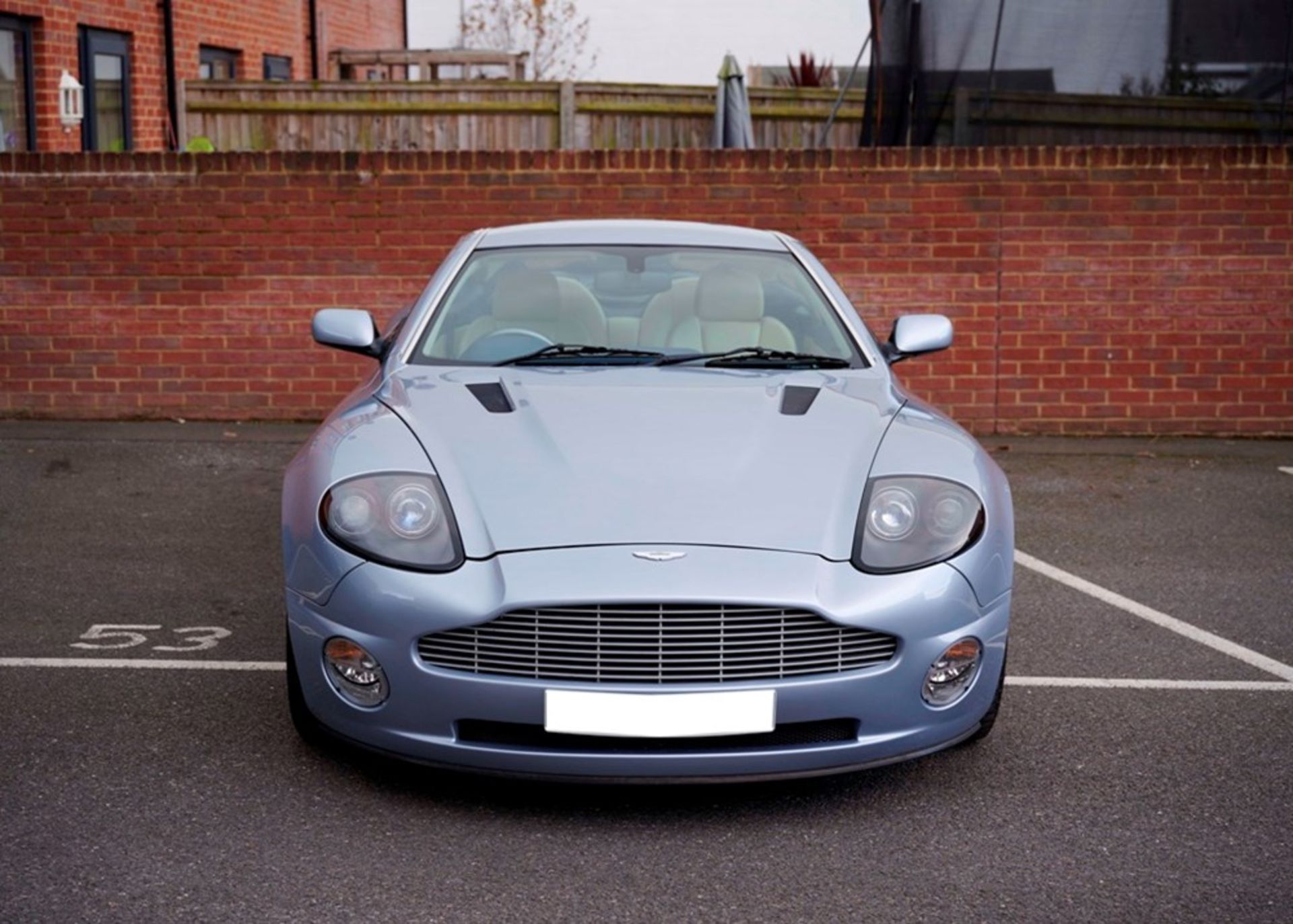 2004 Aston Martin Vanquish 2+2 - Image 4 of 8