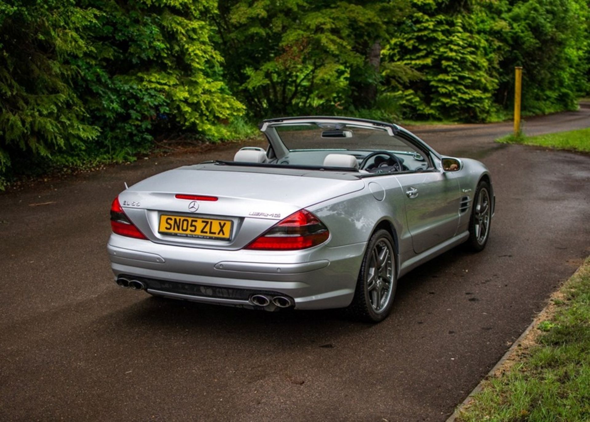 2005 Mercedes-Benz SL55 F1