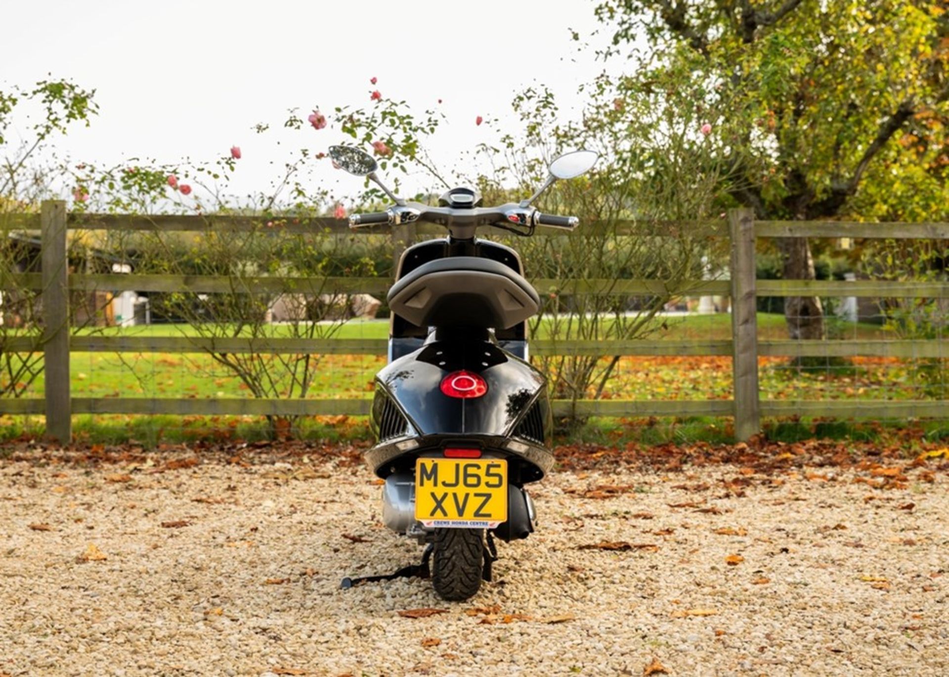 2013 Piaggio Vespa 946 - Image 3 of 9