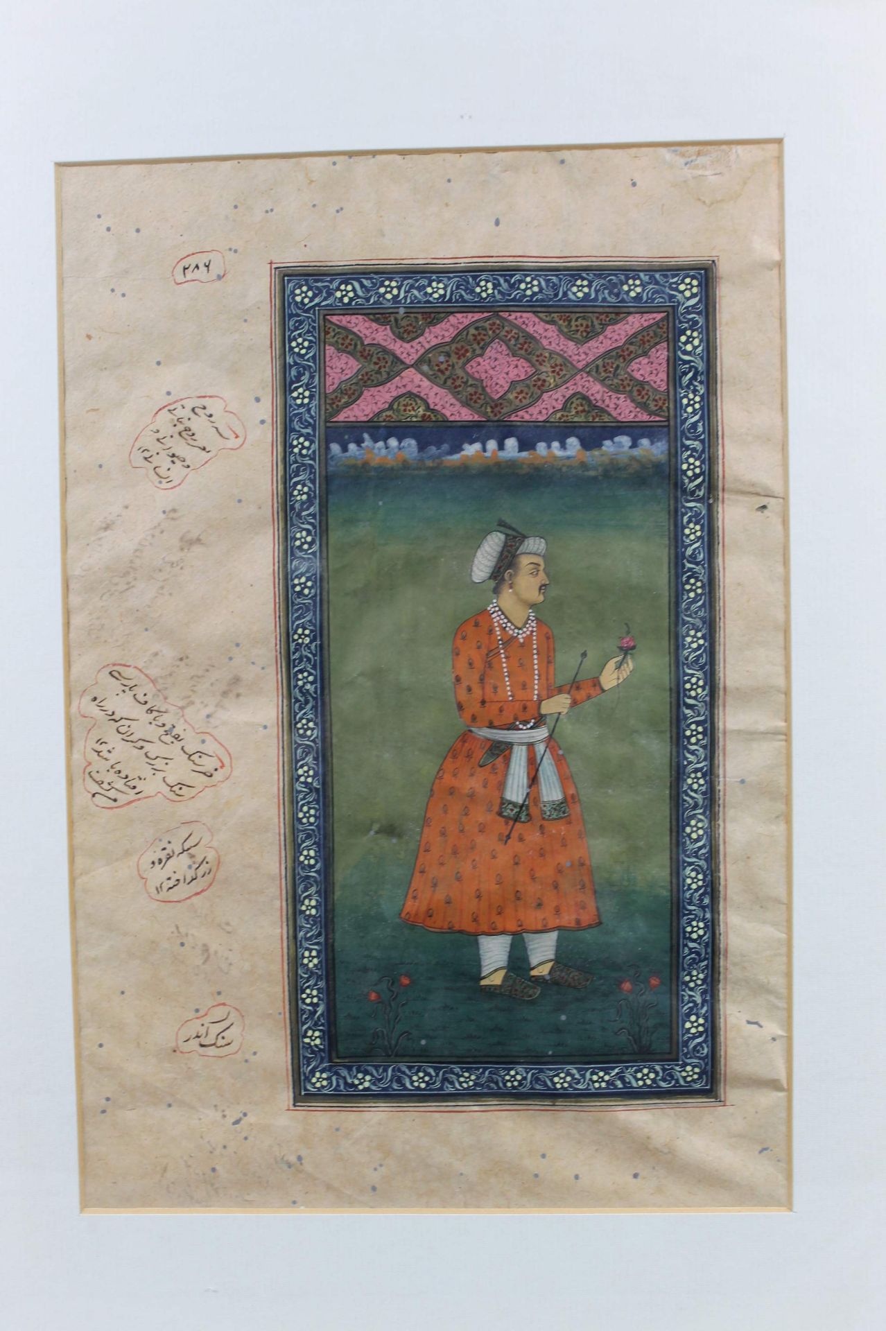 1 altes Blatt gerahmt, mit Darstellung eines Mannes, welcher eine Blume hält mit Beschriftung, - Image 2 of 3