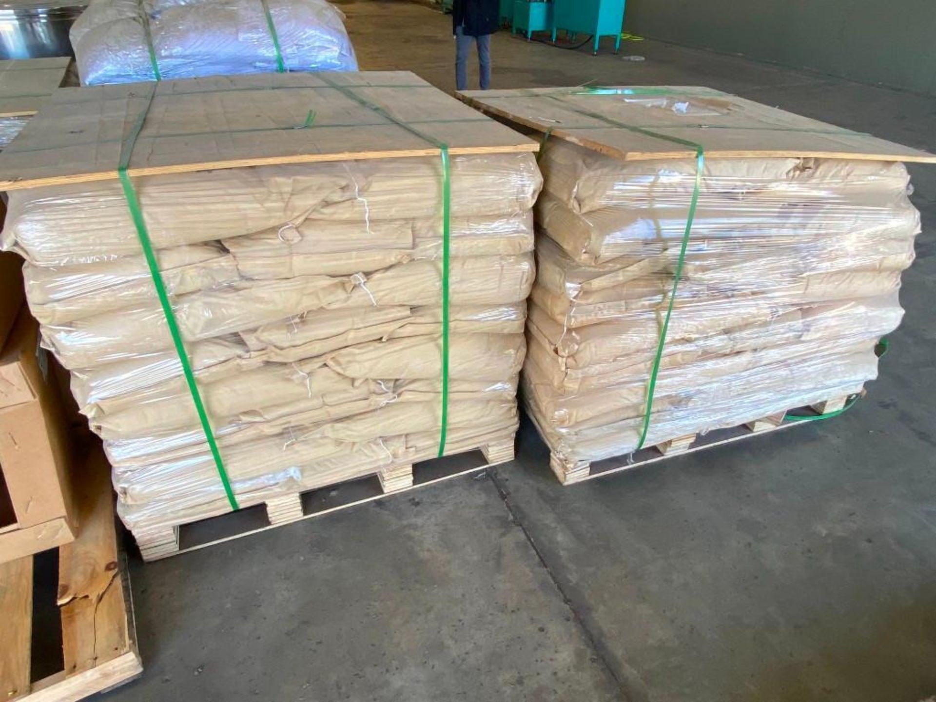 PVC Granule Raw Material (6 Pallets) - Image 3 of 5