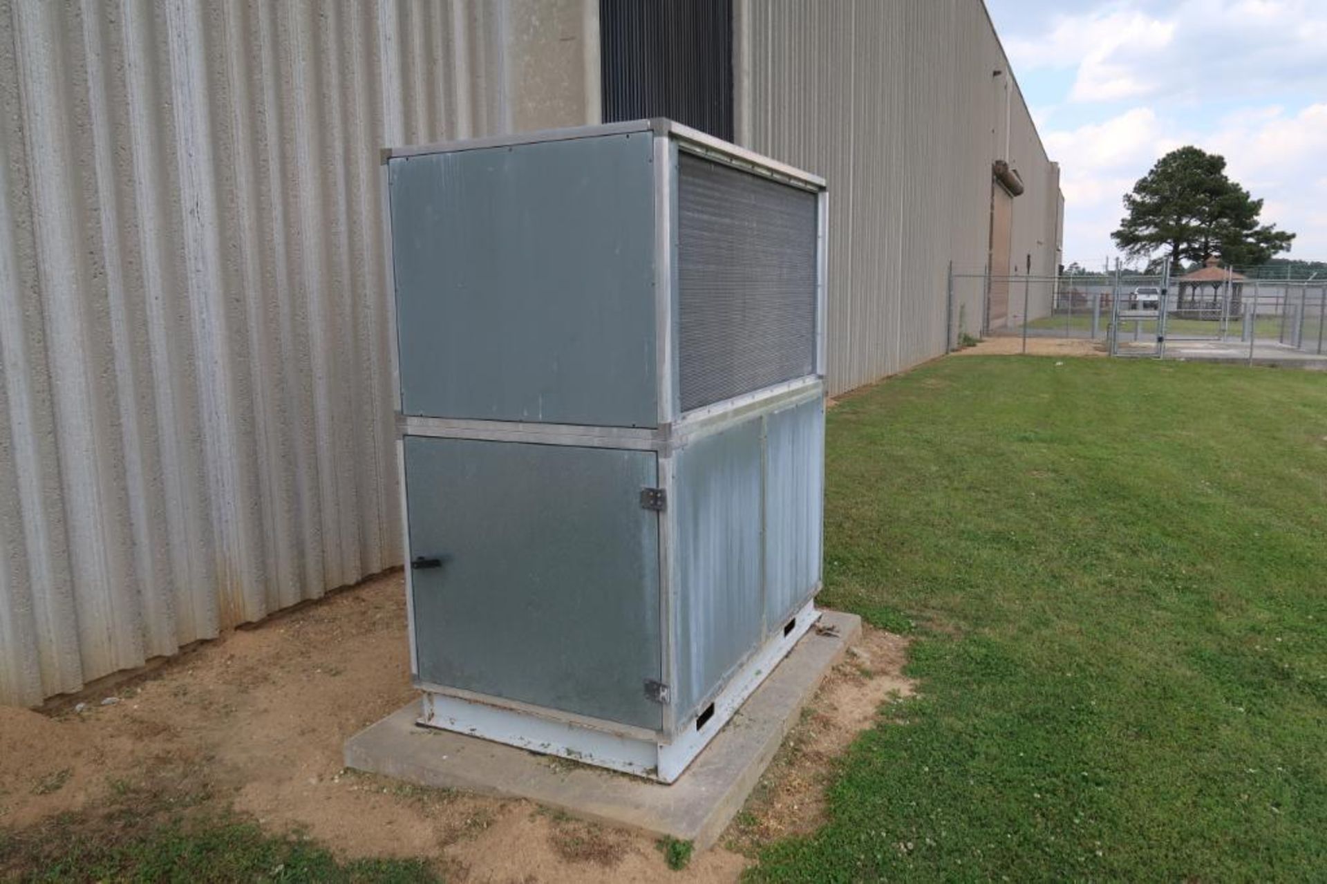 Edwards Engineering Model CF-20-AHPD, Chiller - Image 2 of 7