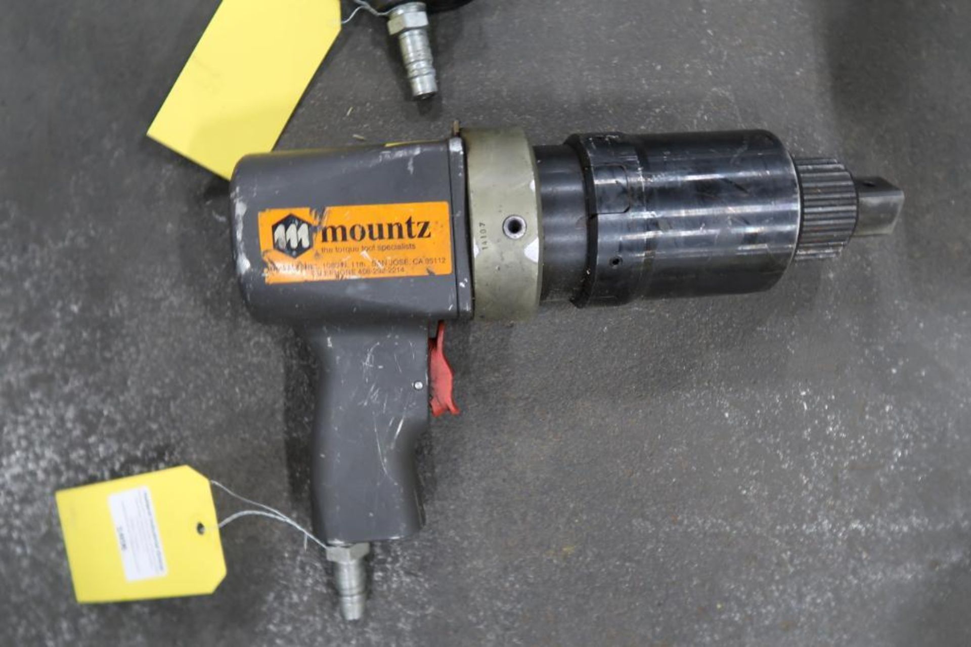 Mountz Eliminator Pneumatic Impact Gun