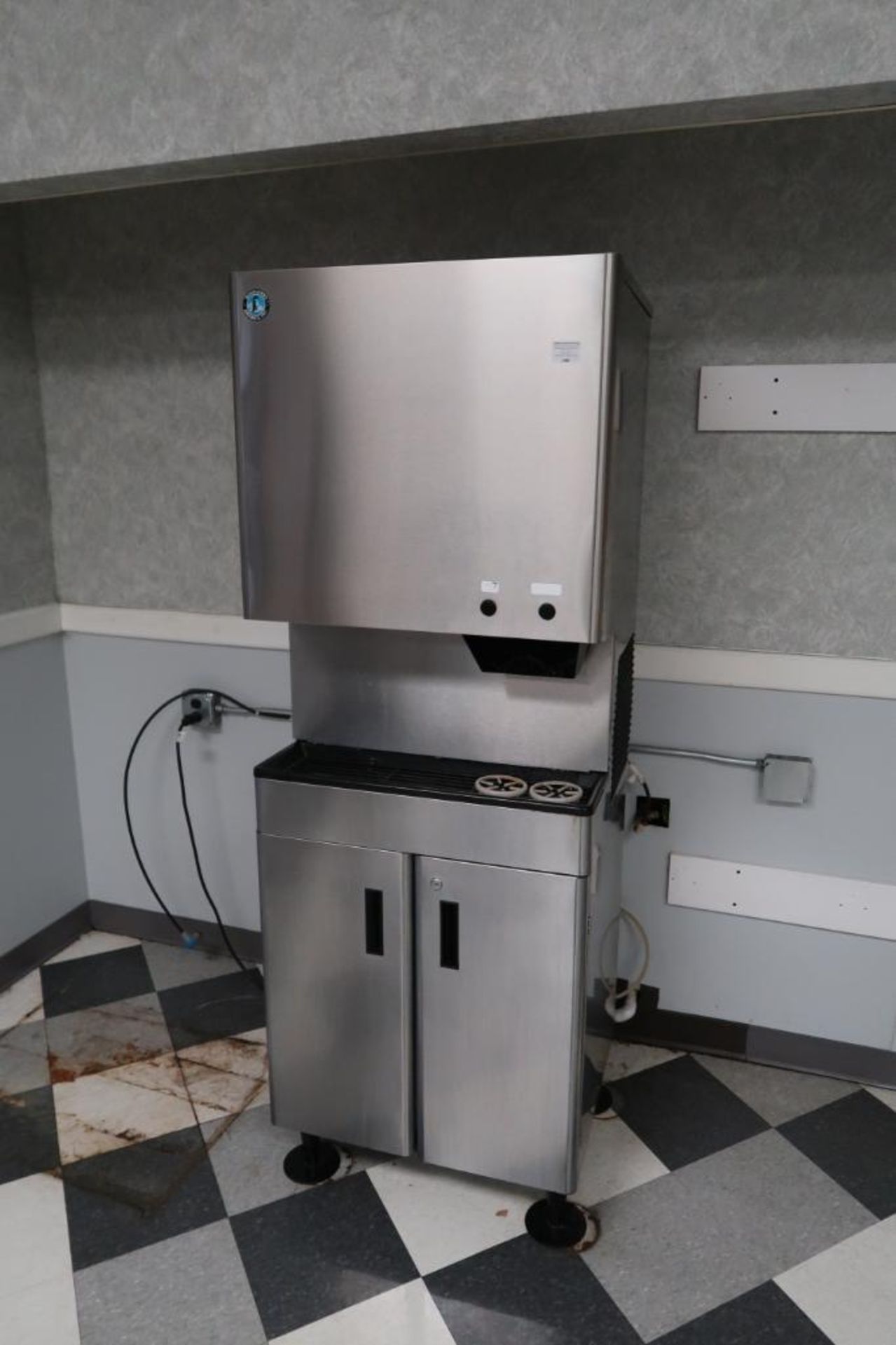 Hoshizaki Model DCM-500BAH, Icemaker