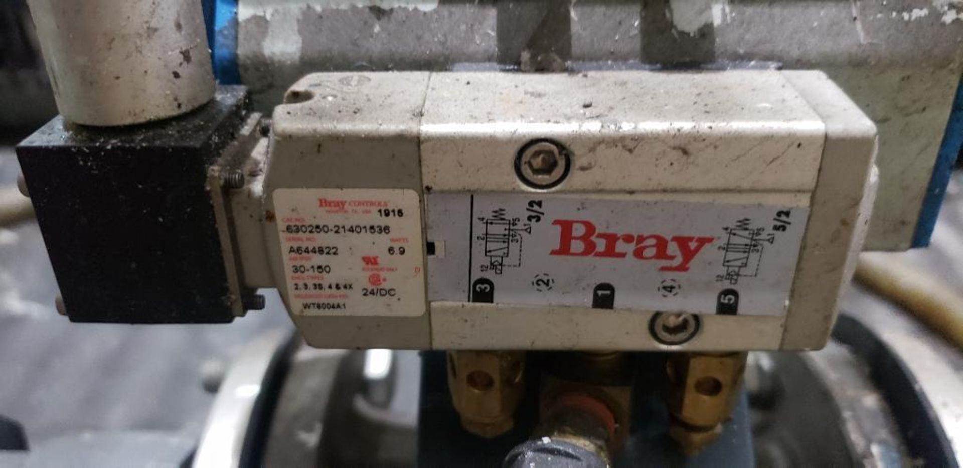 Bray Cat.# 630250-21-401536 Valve Control & Jamesbury VPVL200 DA B Valve Actuator Attachment - Image 3 of 3