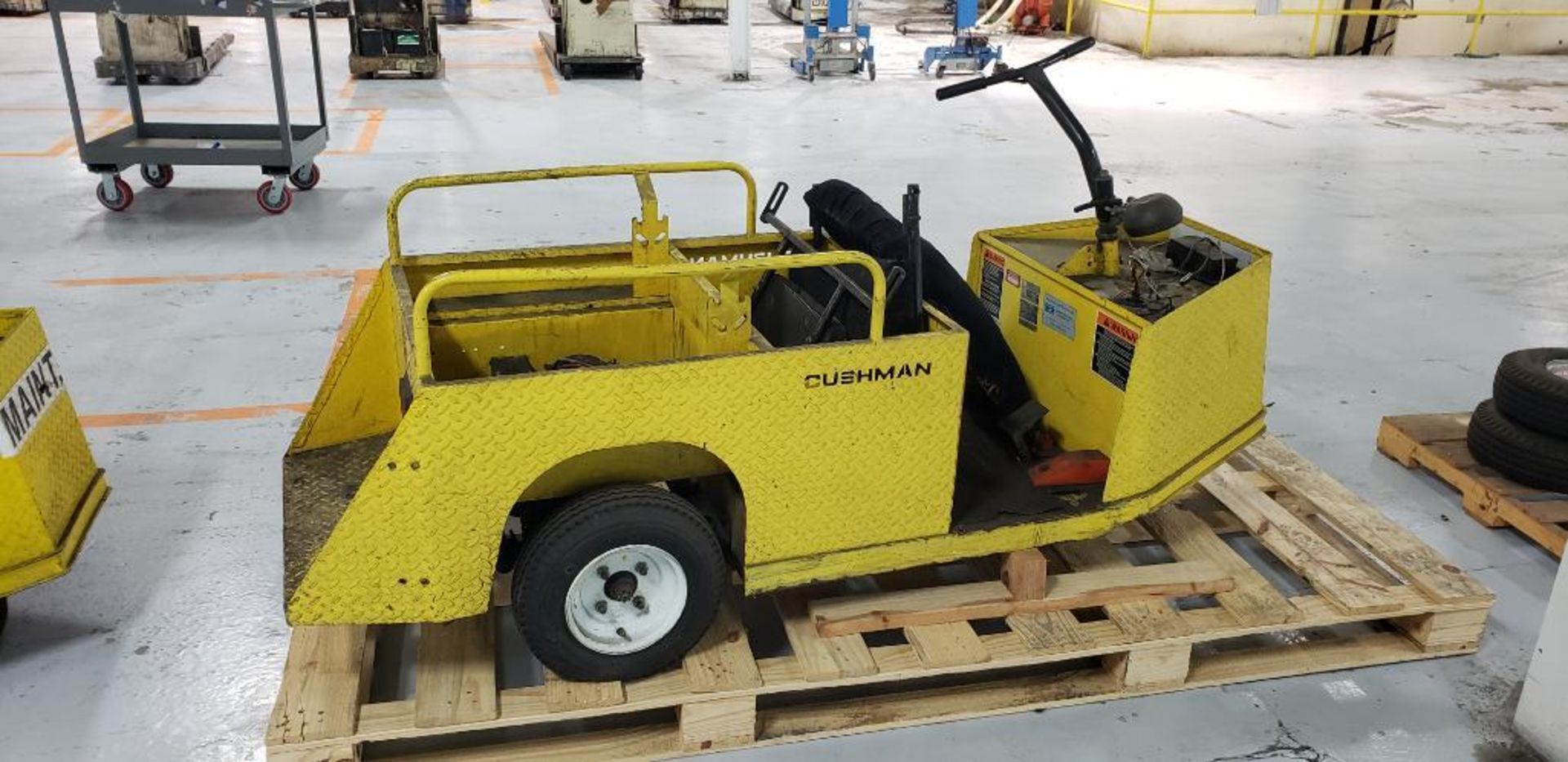 Cushman Shop Cart (For Parts) - Image 2 of 12