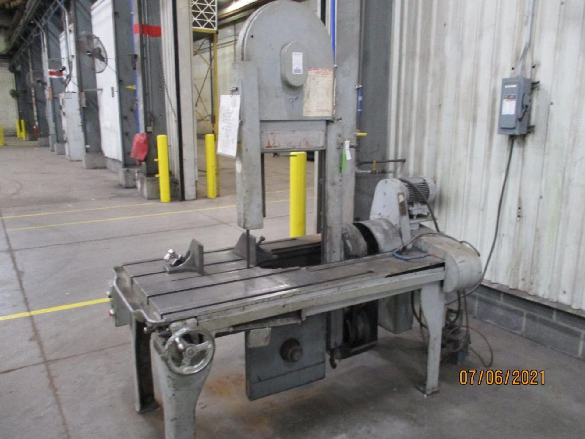 Armstrong-Blum 8/M4 Band Saw