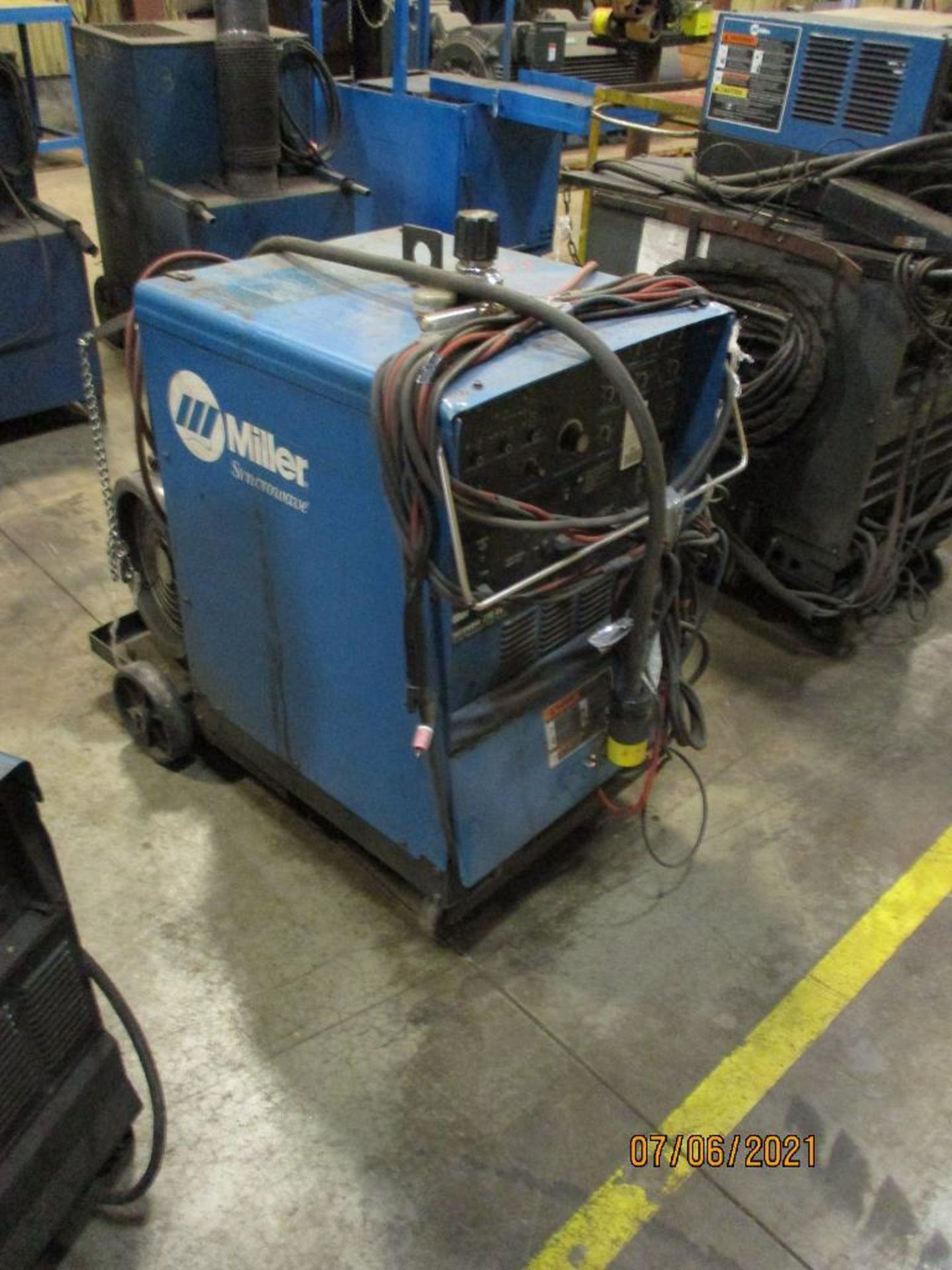 Miller 250DX Welder - Image 2 of 5