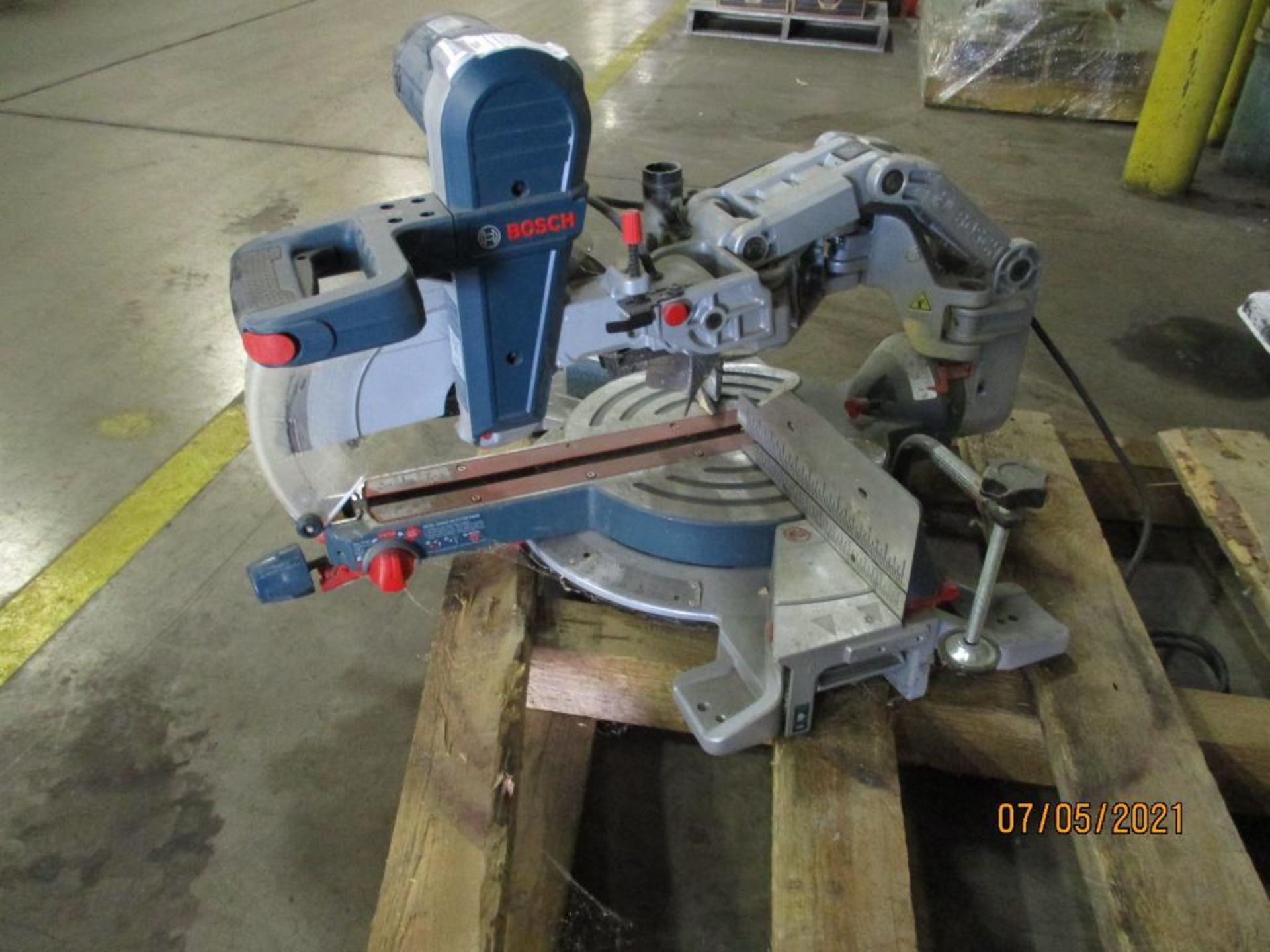 Bosch GCM12SD Miter Saw