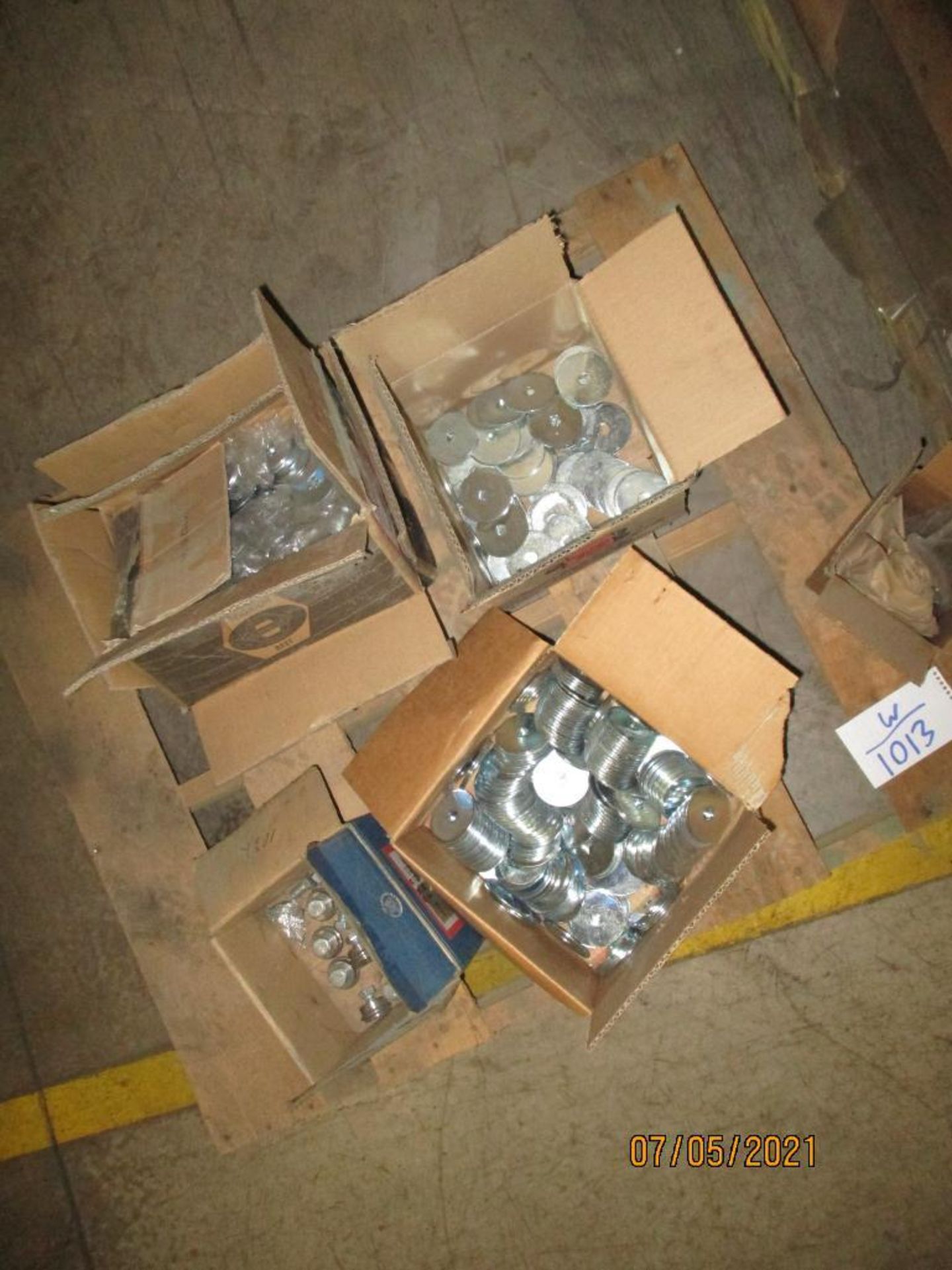 Pallets Of Fasteners - Image 8 of 9