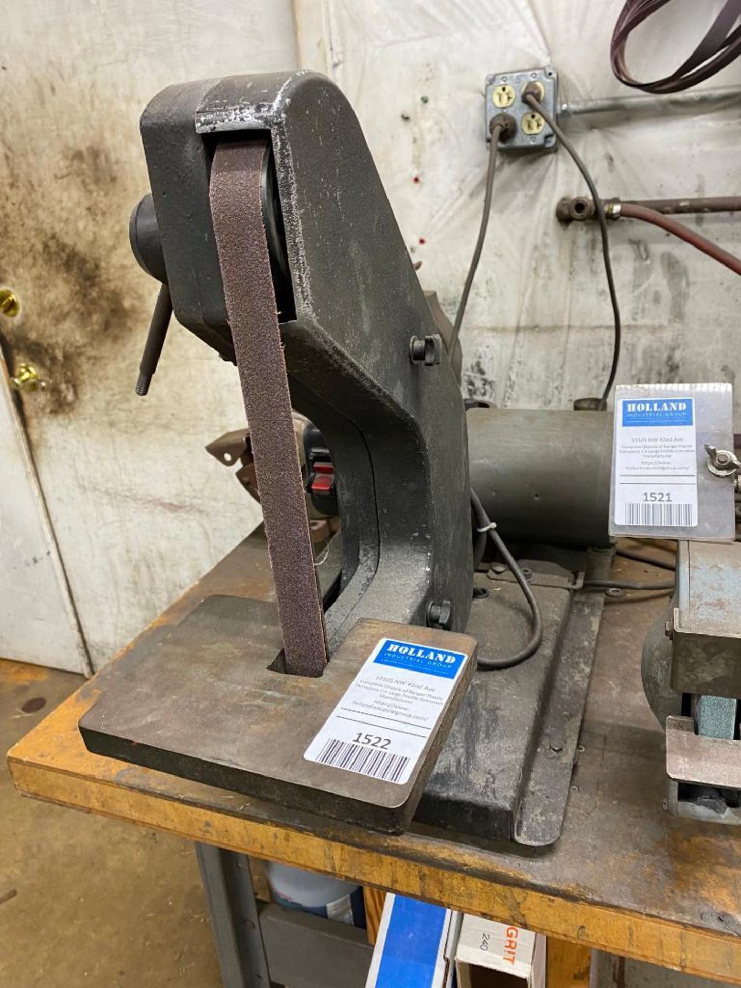 Dayton, mdl. 5K2IC, Bench Top Belt Sander